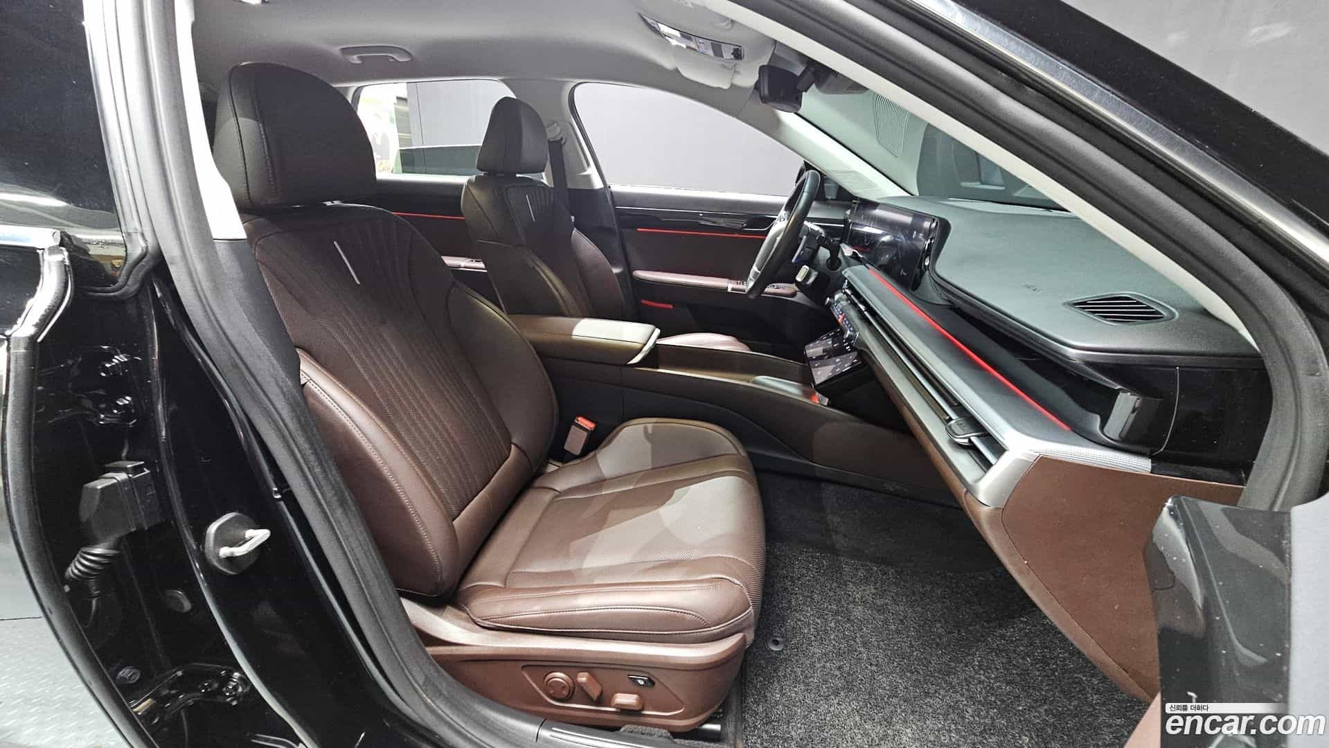 Grandeur Hyundai 2022.11-INNER-036