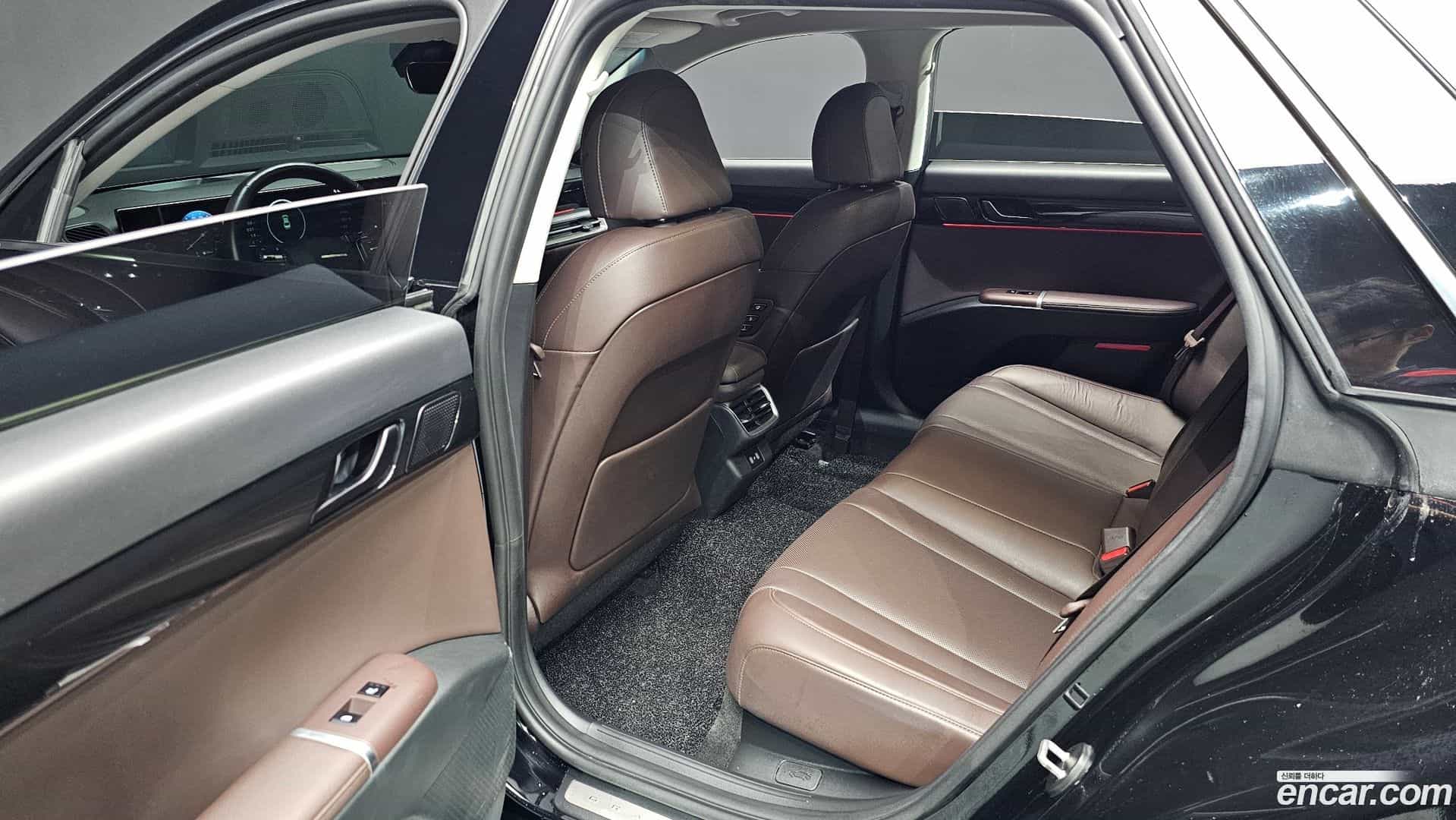 Grandeur Hyundai 2022.11-OPTION-045
