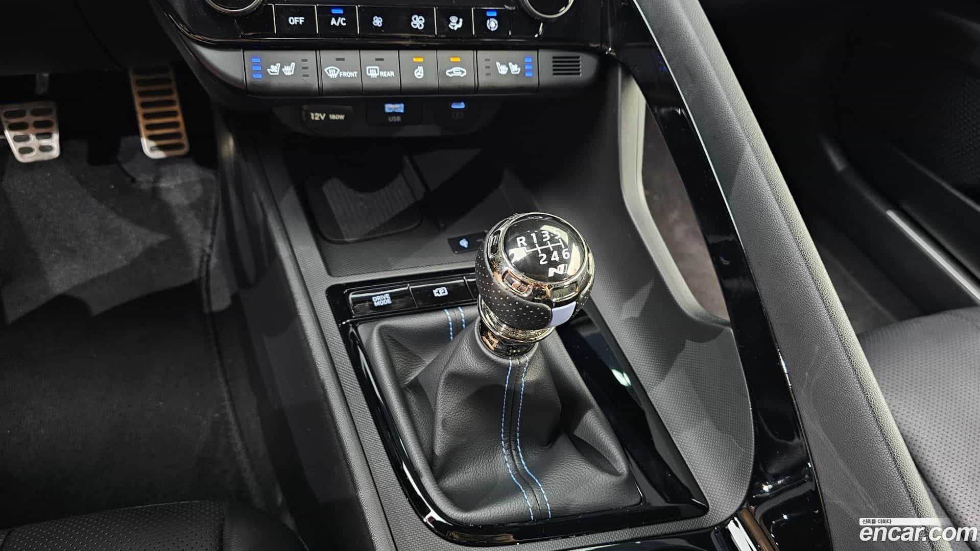 AVANTE Hyundai 2024.4-INNER-009