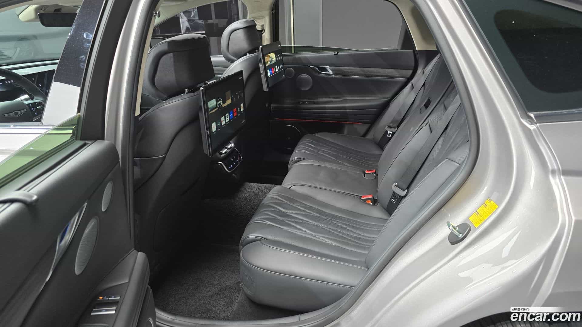 G80 Genesis 2025.2-OPTION-015