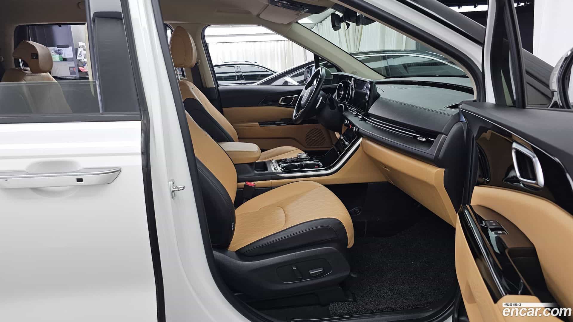 Canival Kia 2021.4-OPTION-015