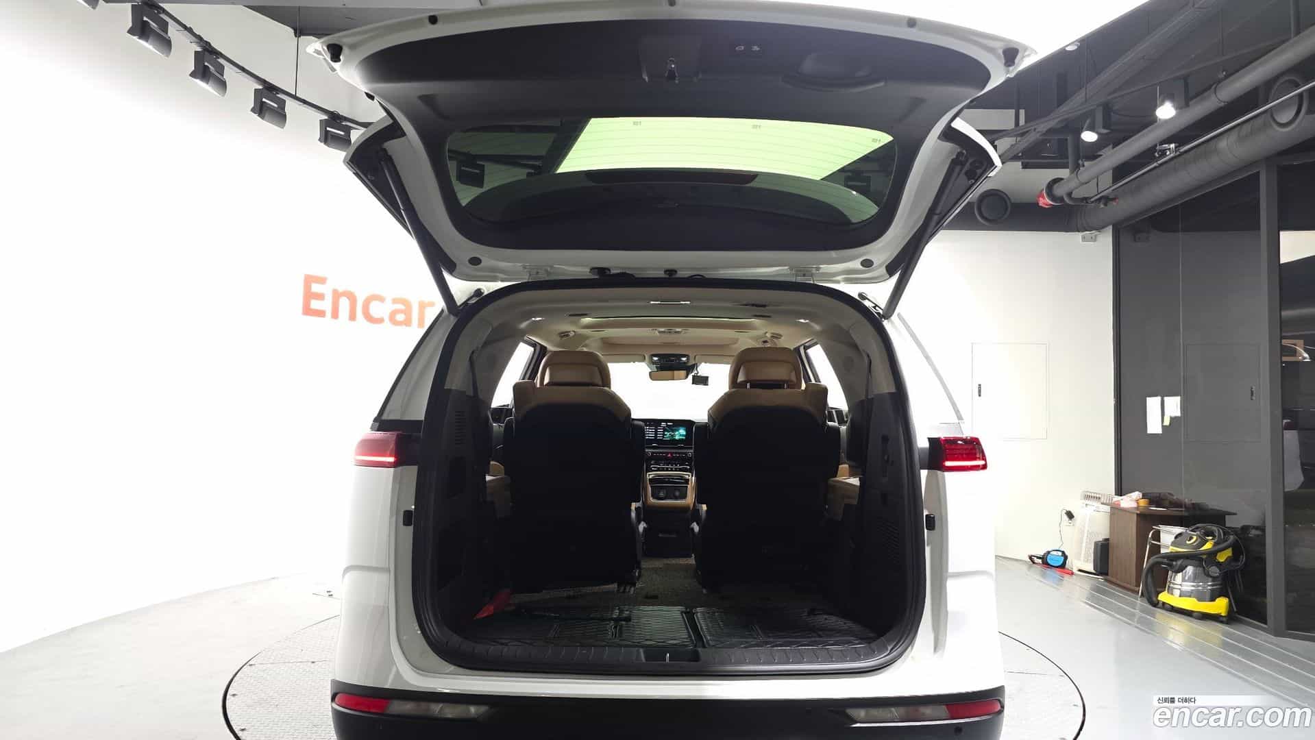 Canival Kia 2021.8-OPTION-023