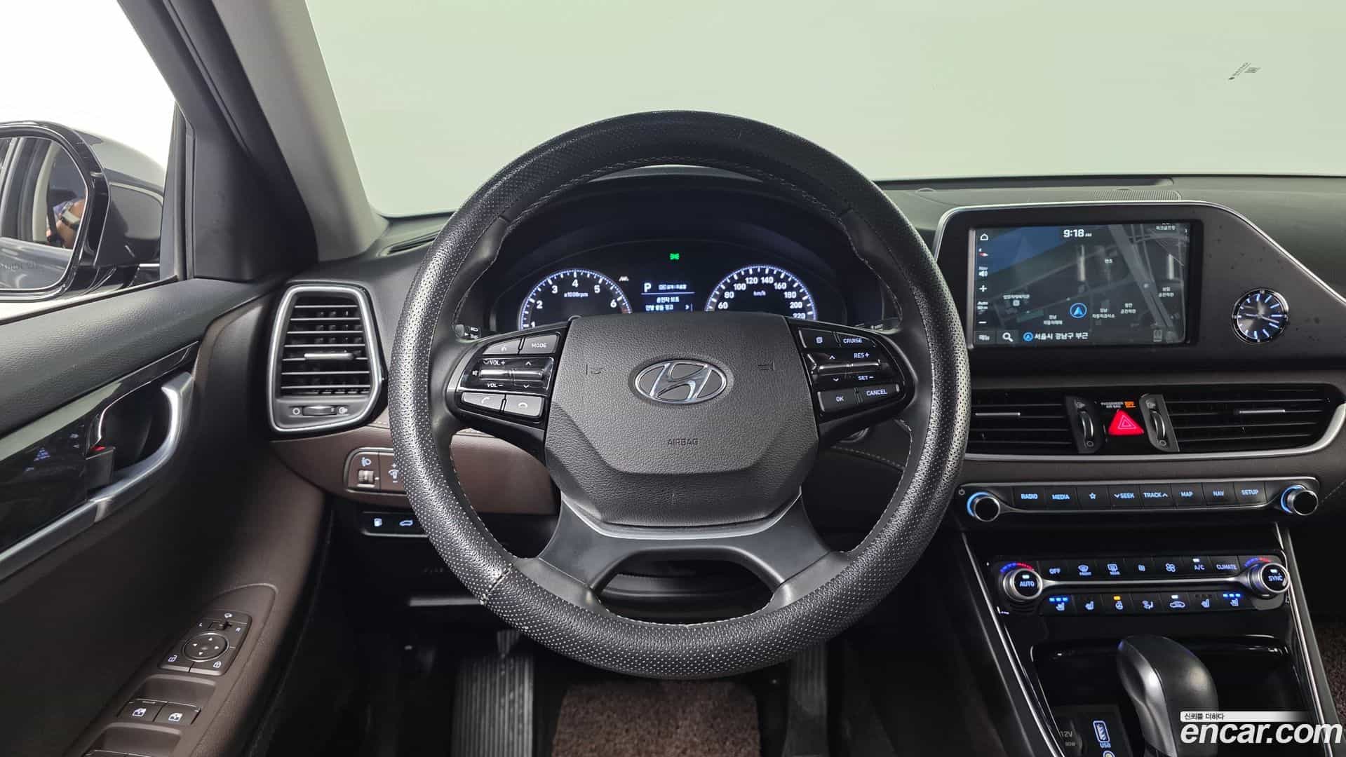 Grandeur Hyundai 2018.11-OPTION-017
