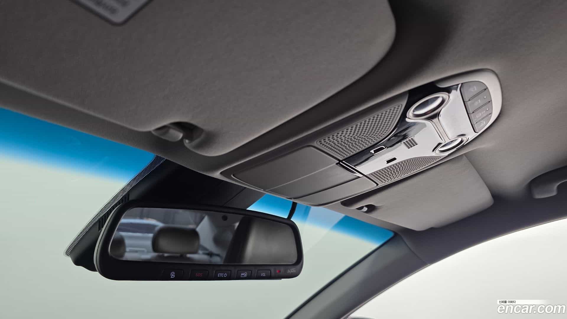 Grandeur Hyundai 2018.11-OPTION-040
