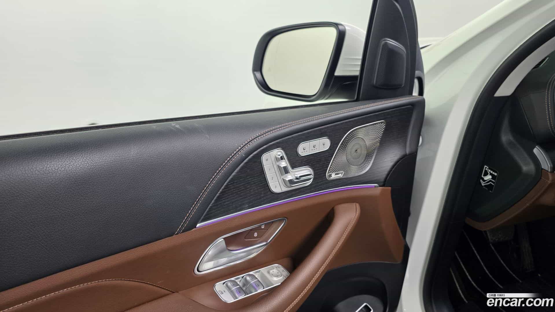 GLE-Class Mercedes-Benz 2024.0-OPTION-043