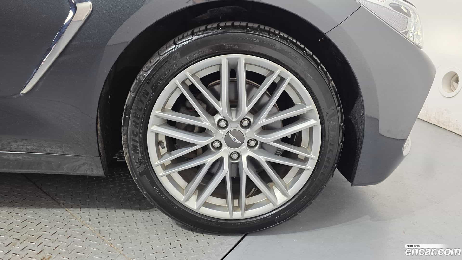 G70 Genesis 2019.11-OUTER-031