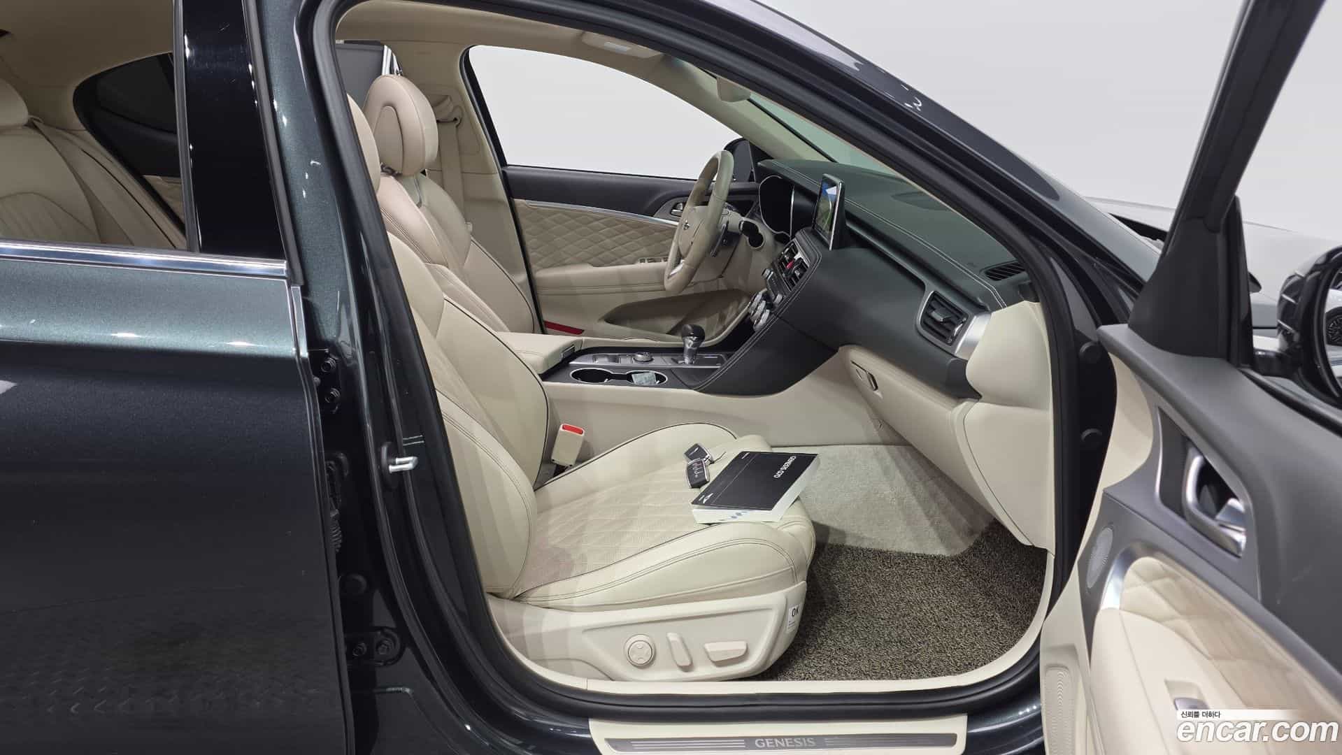 G70 Genesis 2019.11-INNER-036