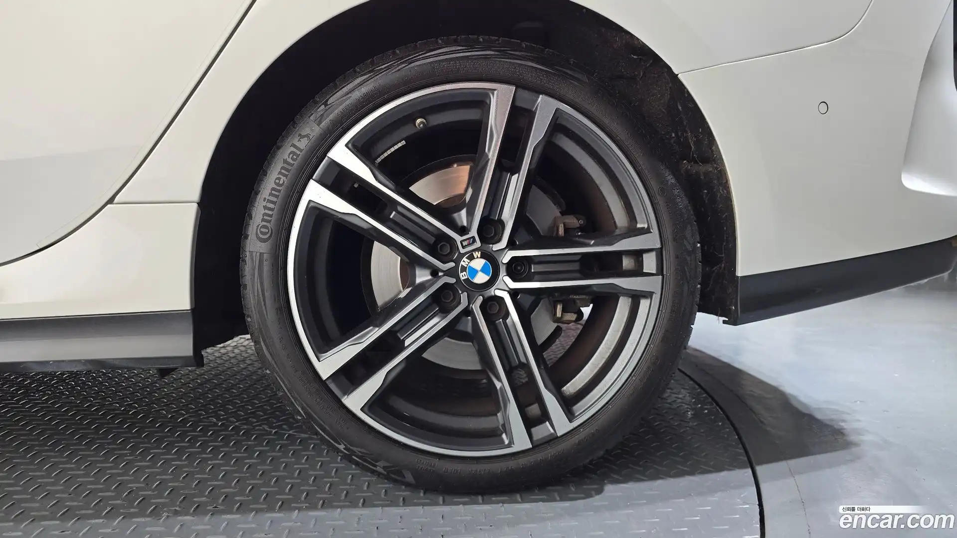 2-Series BMW 2023.3-OUTER-031