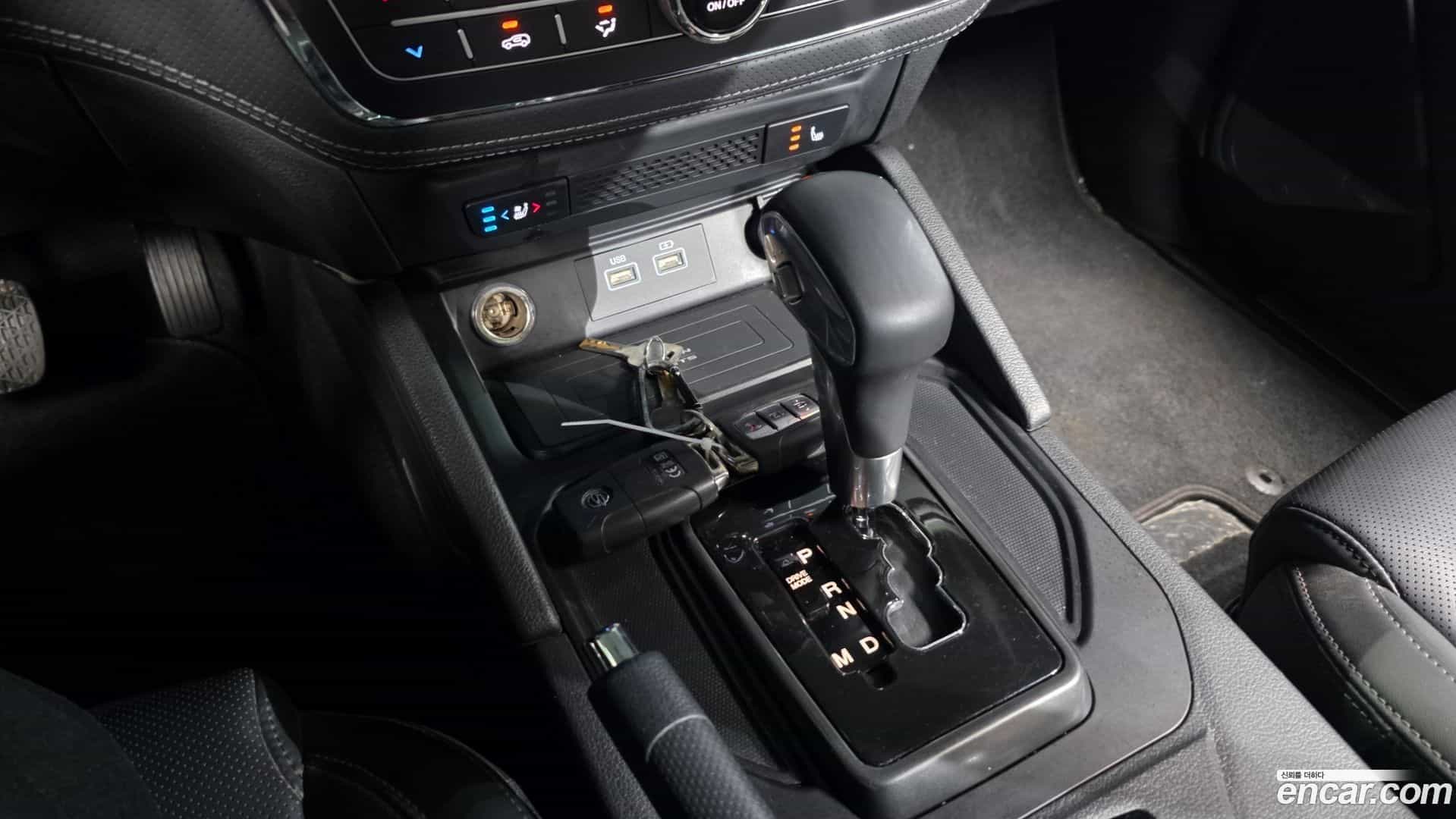 Rexton KG Mobility 2023.3-INNER-009