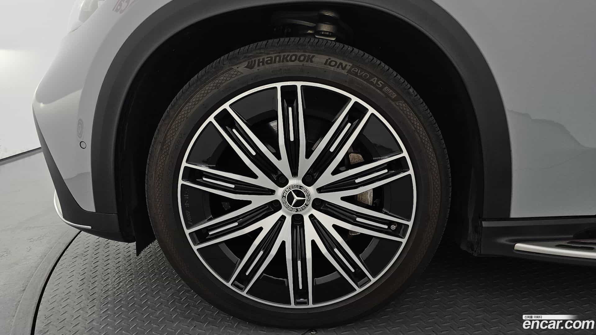 EQE Mercedes-Benz 2023.6-OUTER-005