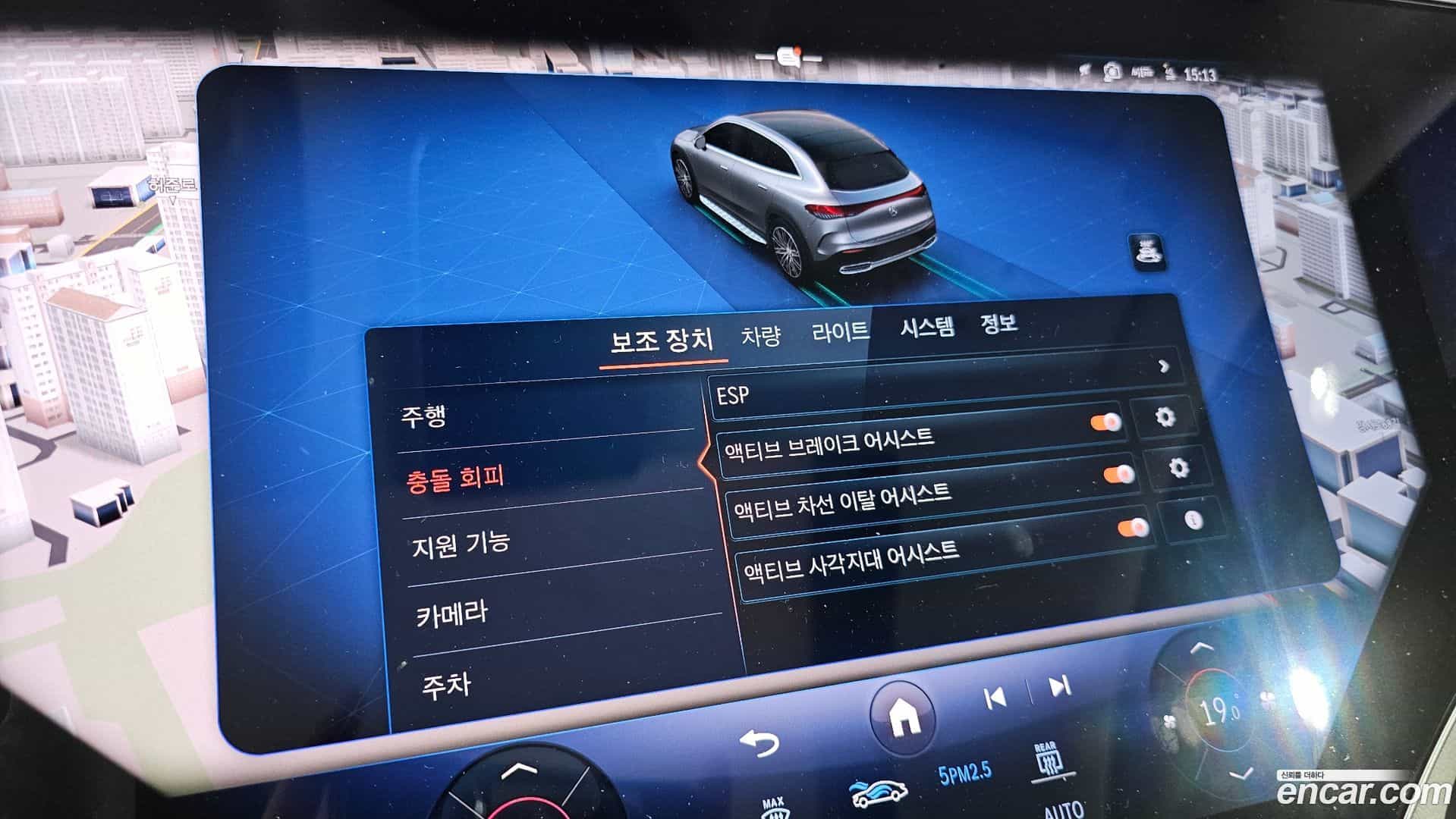 EQE Mercedes-Benz 2023.6-OPTION-021