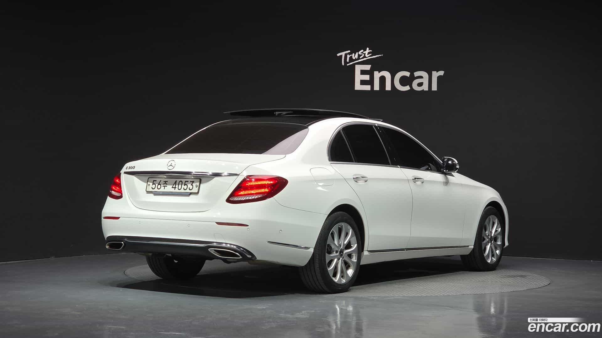 E-Class Mercedes-Benz 2019.2-OUTER-002