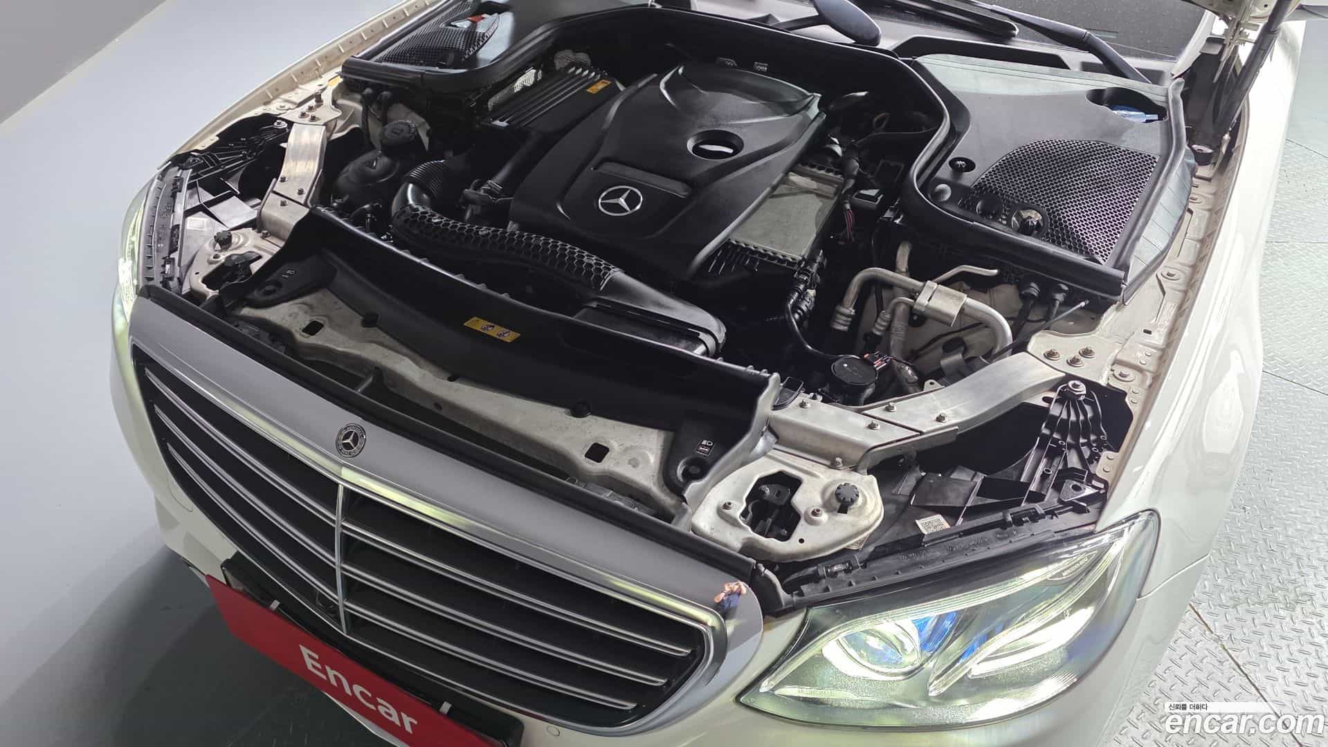 E-Class Mercedes-Benz 2019.2-OUTER-006