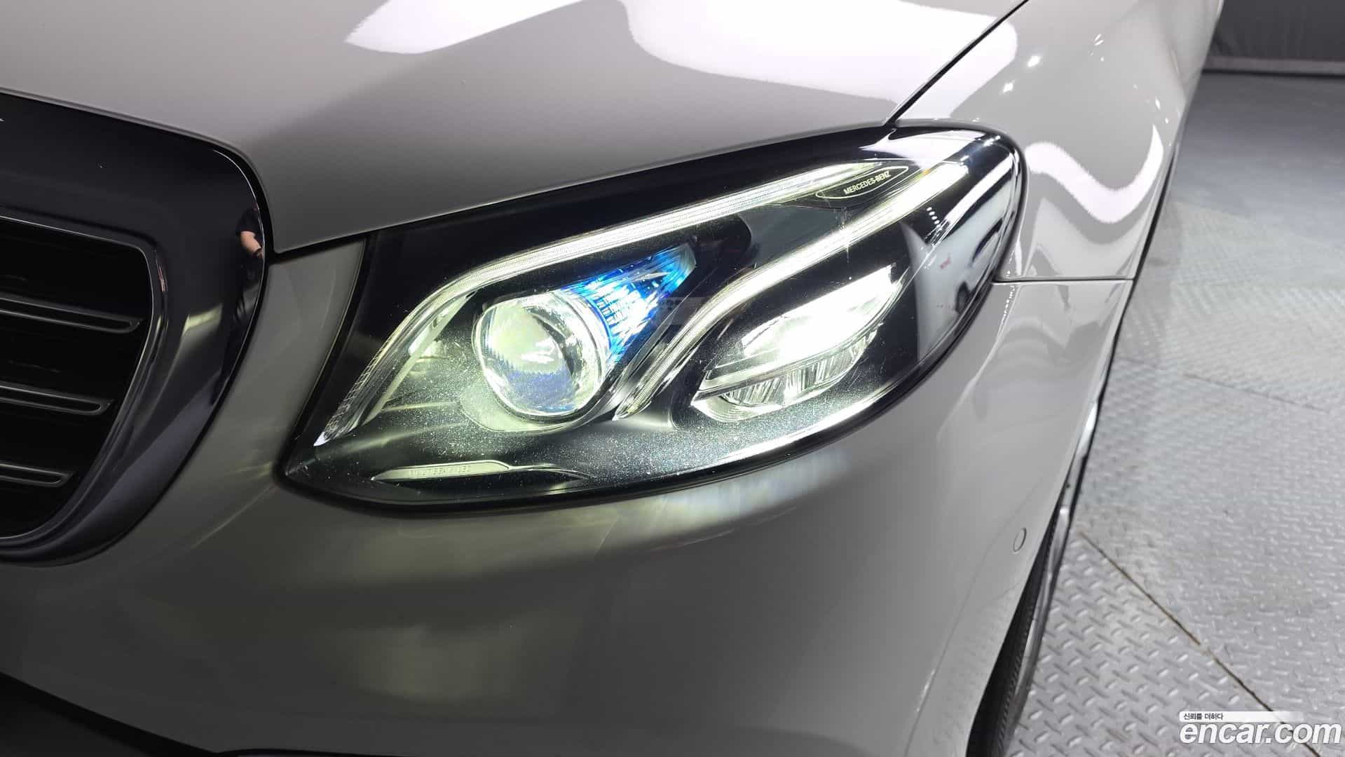 E-Class Mercedes-Benz 2019.2-OUTER-032