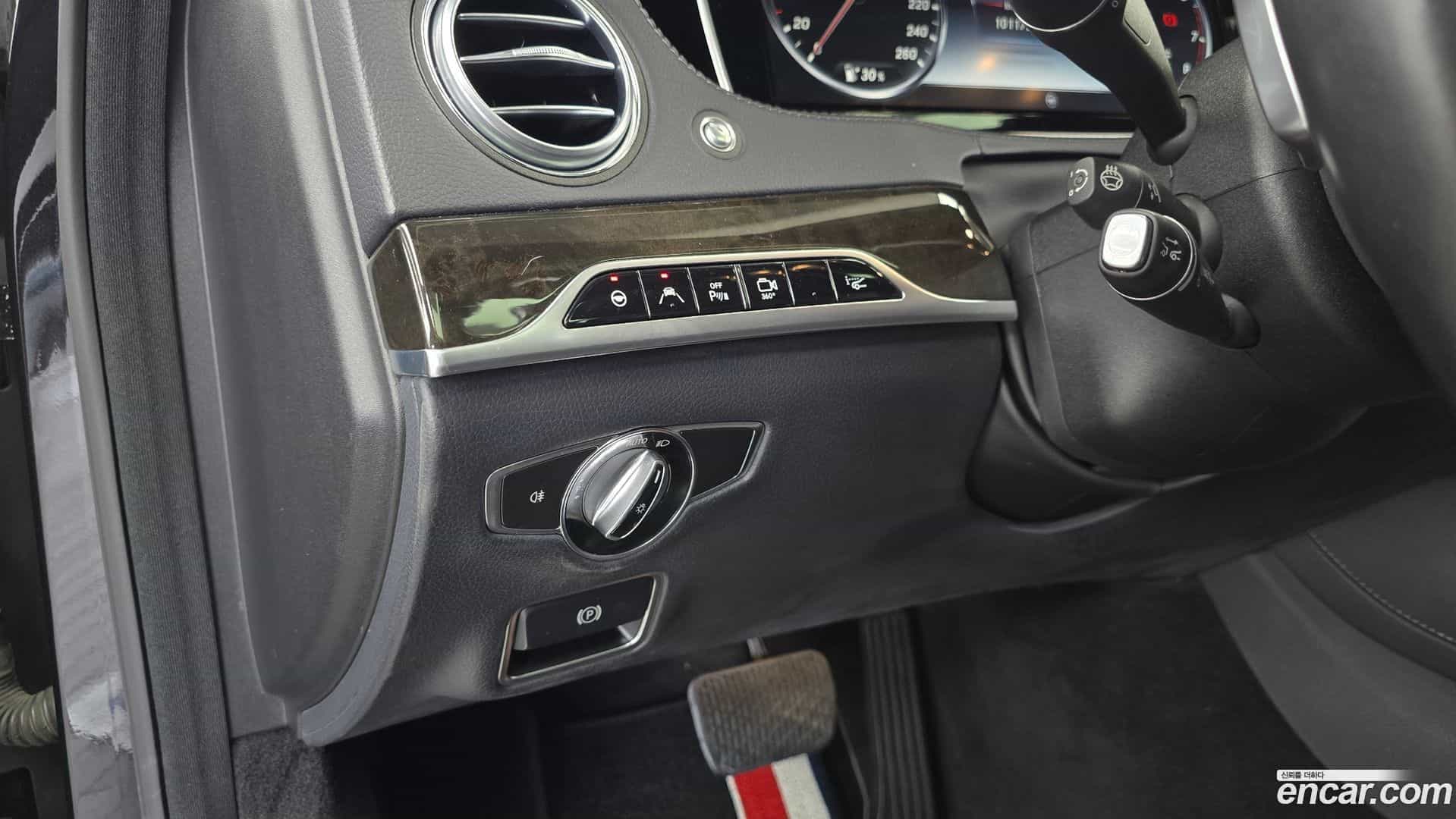 S-Class Mercedes-Benz 2015.0-OPTION-020