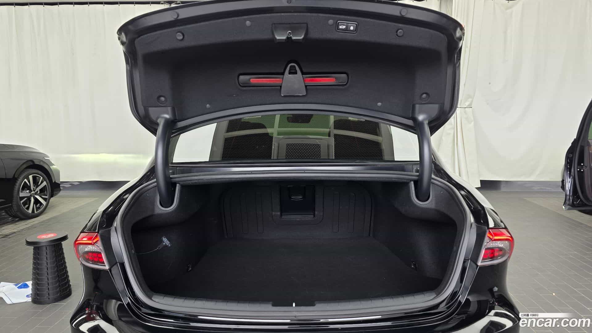 Grandeur Hyundai 2022.6-OPTION-024