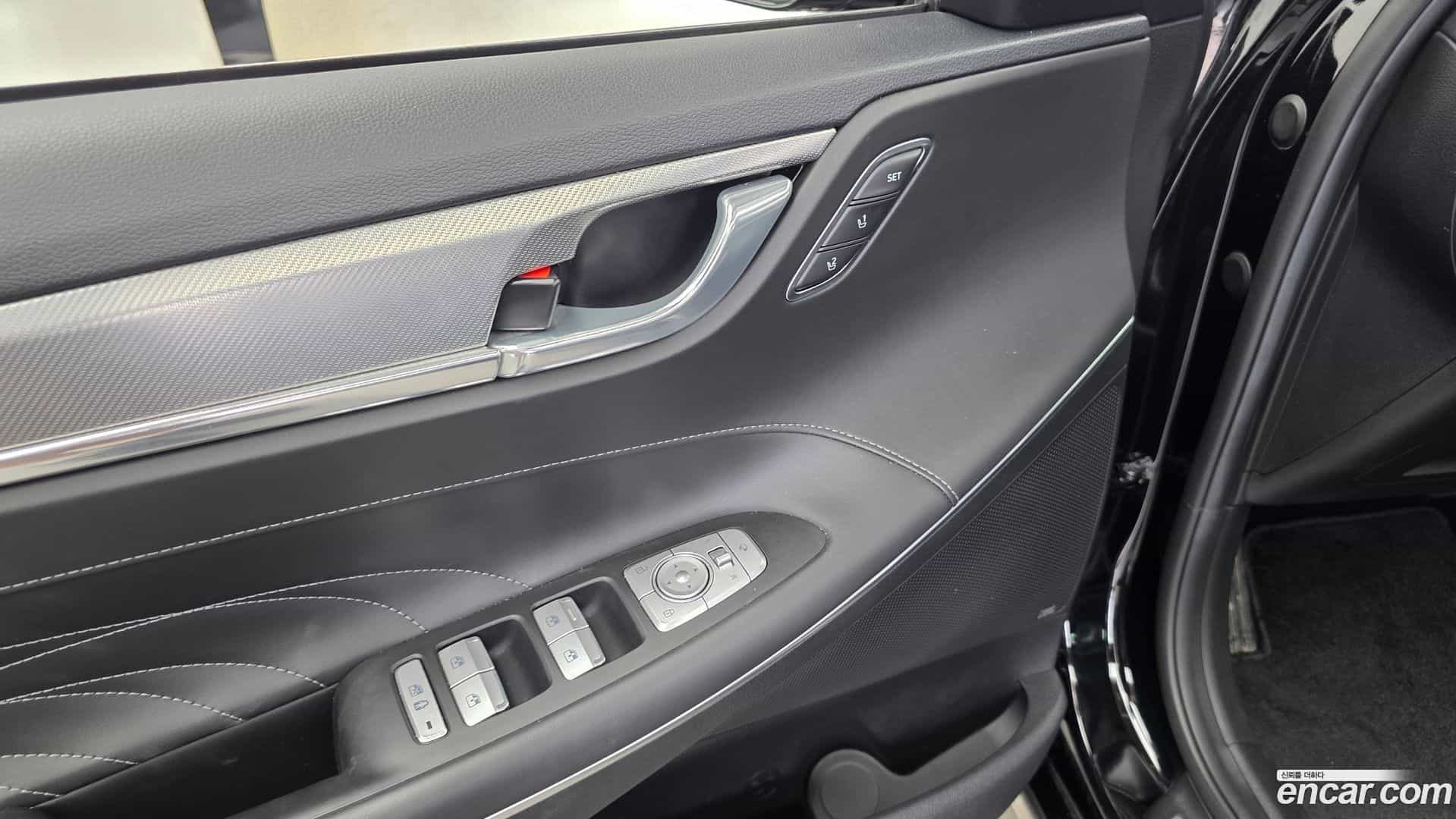 Grandeur Hyundai 2022.6-OPTION-040
