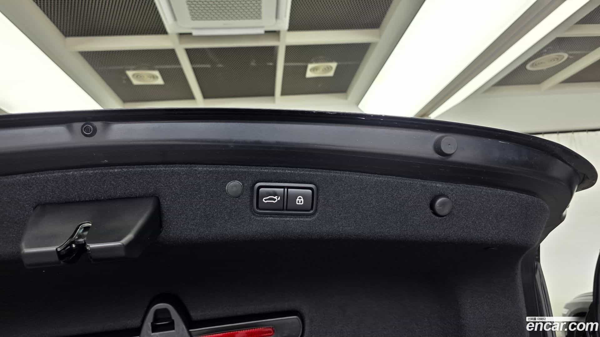 Grandeur Hyundai 2022.6-OPTION-042