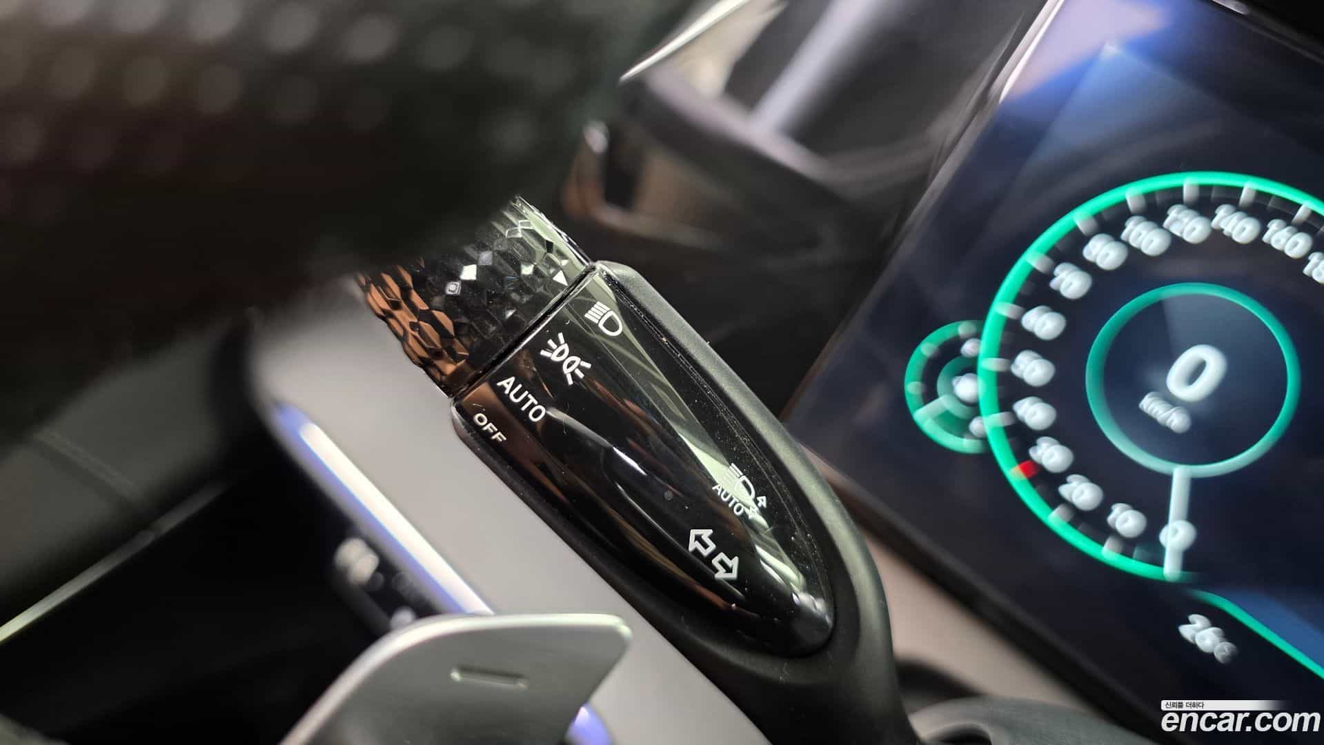 Grandeur Hyundai 2022.6-OPTION-043