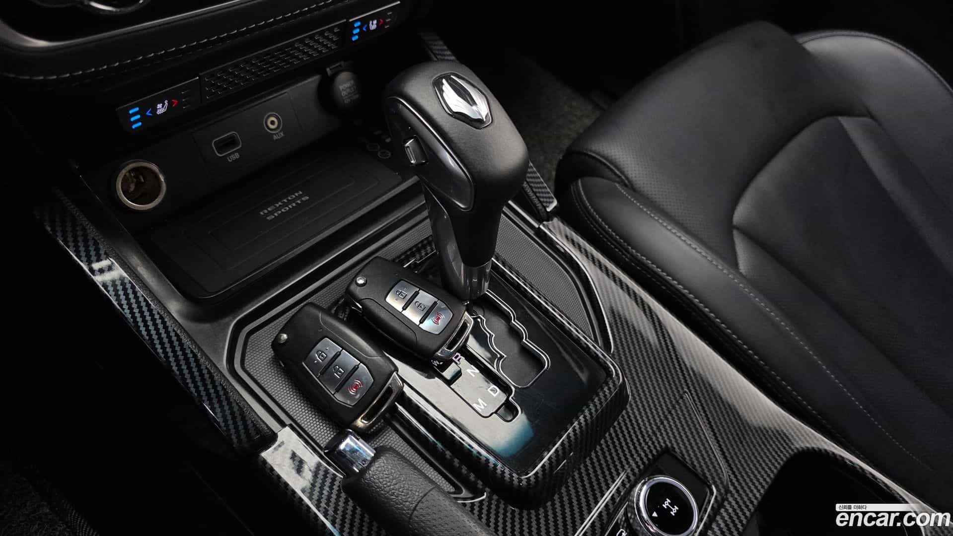 Rexton KG Mobility 2021.1-INNER-009