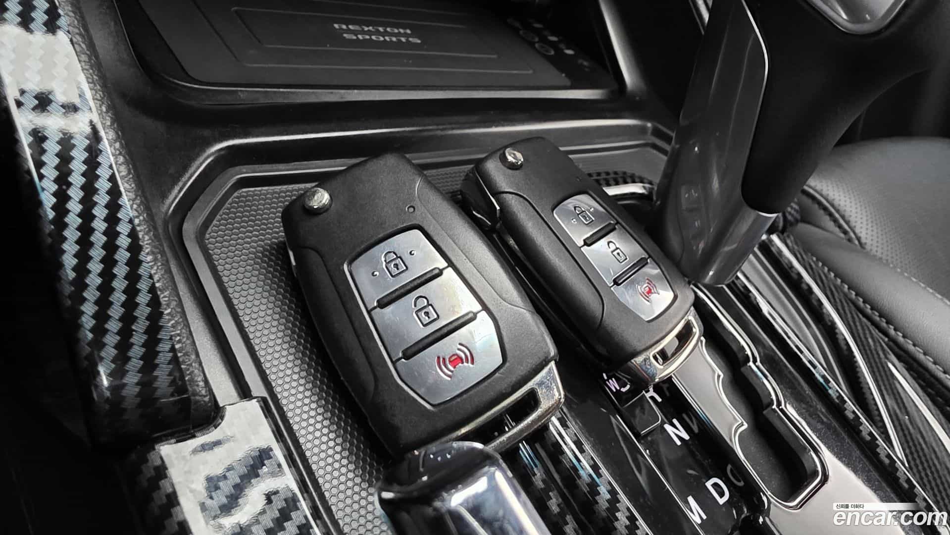 Rexton KG Mobility 2021.1-OPTION-046