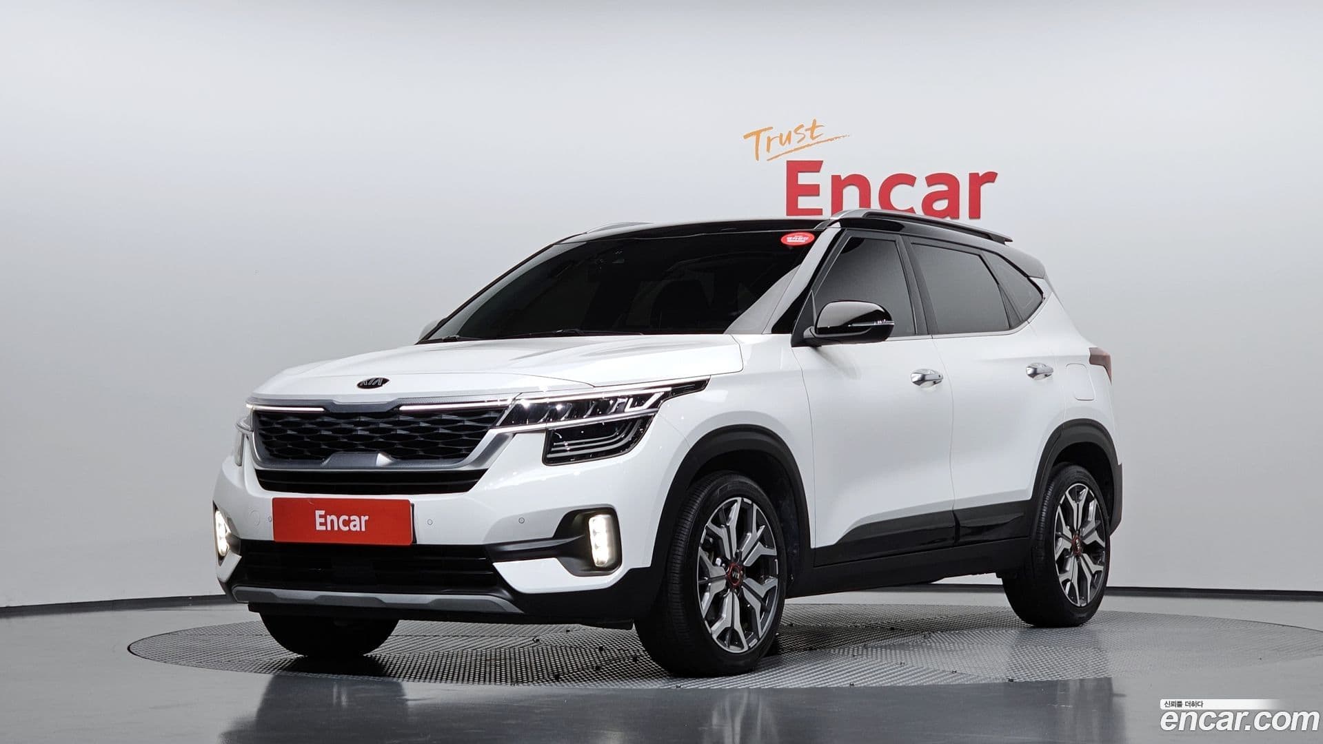 Main__Slider__Photo:Seltos Kia 2019.9-0