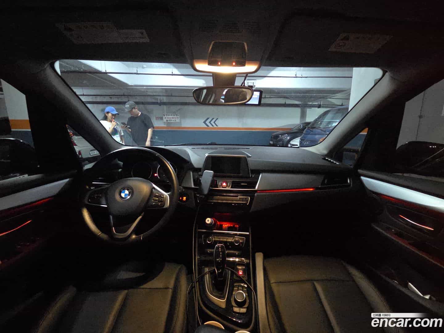 2-Series BMW 2019.7-INNER-007