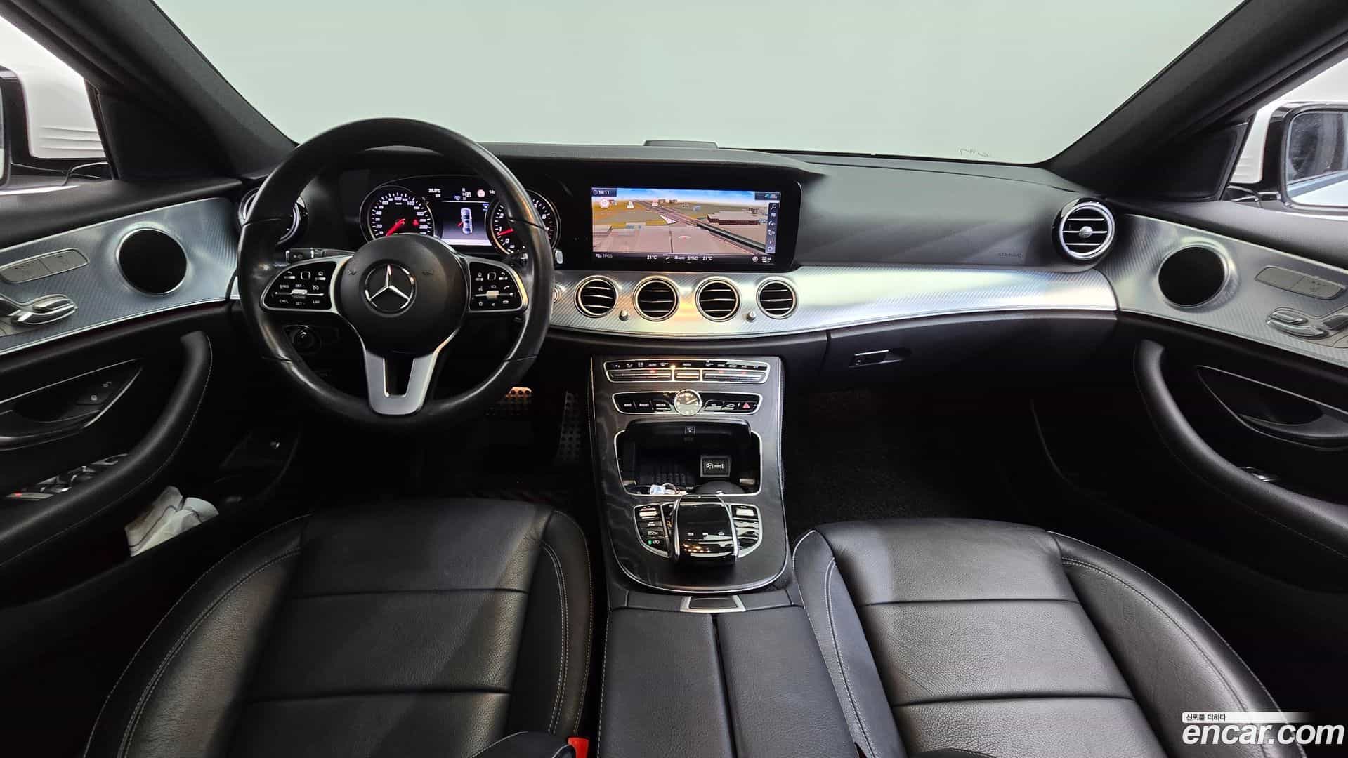E-Class Mercedes-Benz 2019.11-INNER-007