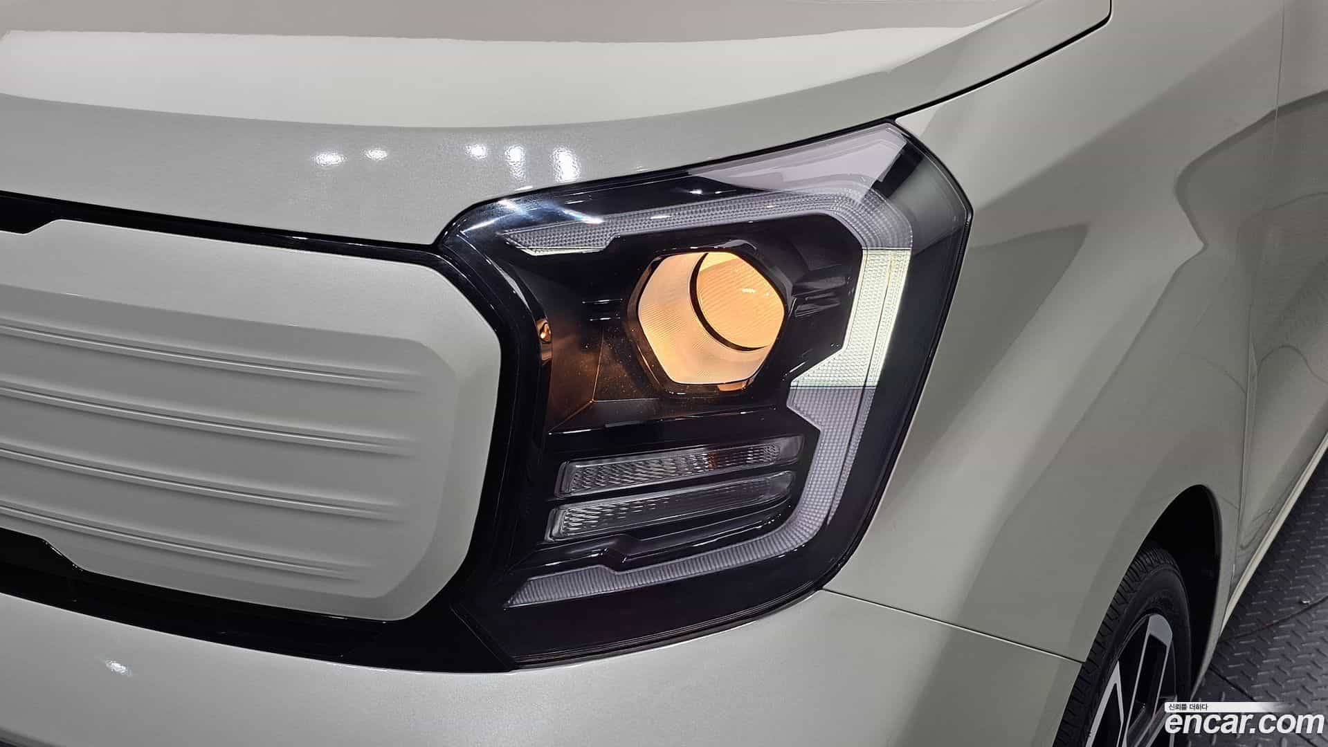 RAY Kia 2023.0-OUTER-032