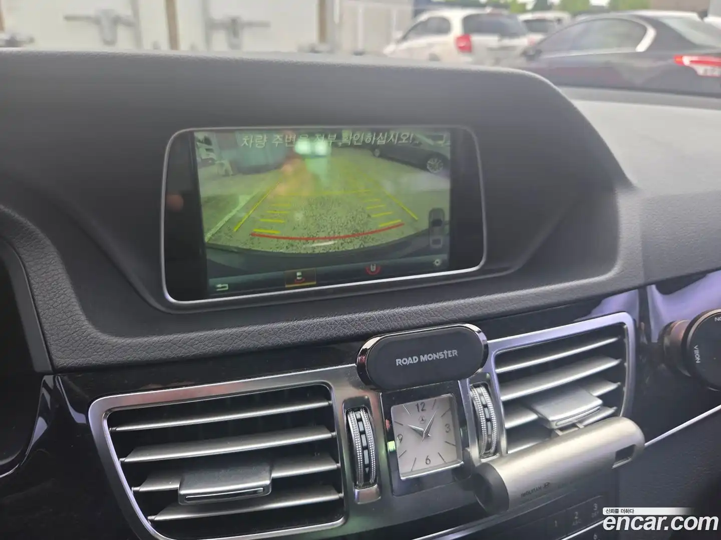 E-Class Mercedes-Benz 2015.6-INNER-010