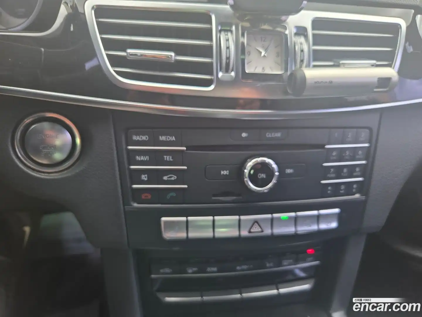 E-Class Mercedes-Benz 2015.6-OPTION-016