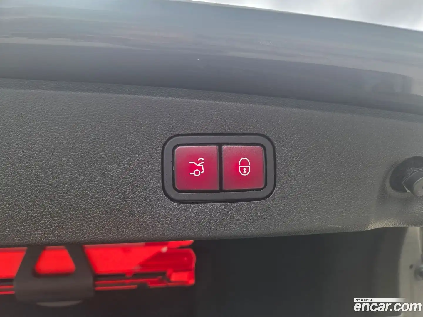 E-Class Mercedes-Benz 2015.6-OPTION-022