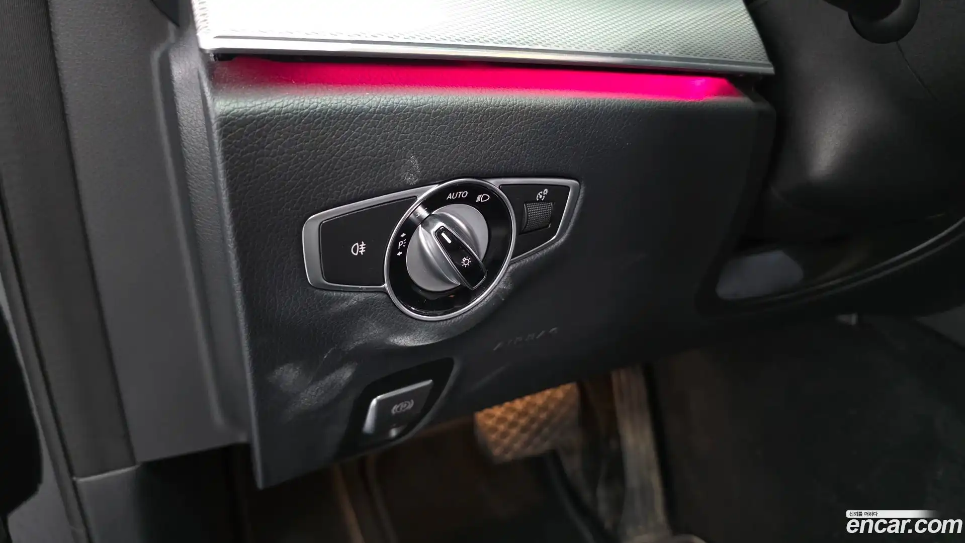 E-Class Mercedes-Benz 2018.9-OPTION-022