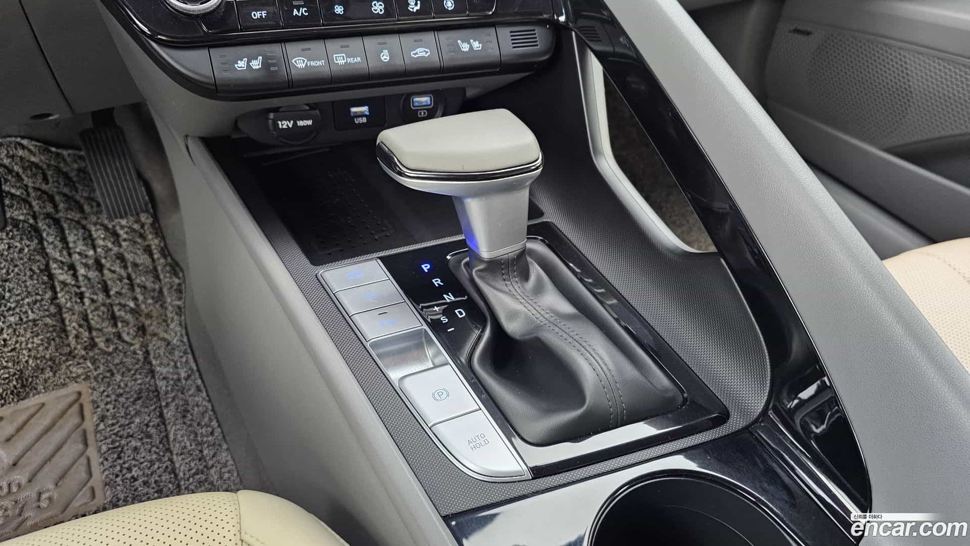 AVANTE Hyundai 2023.3-INNER-009