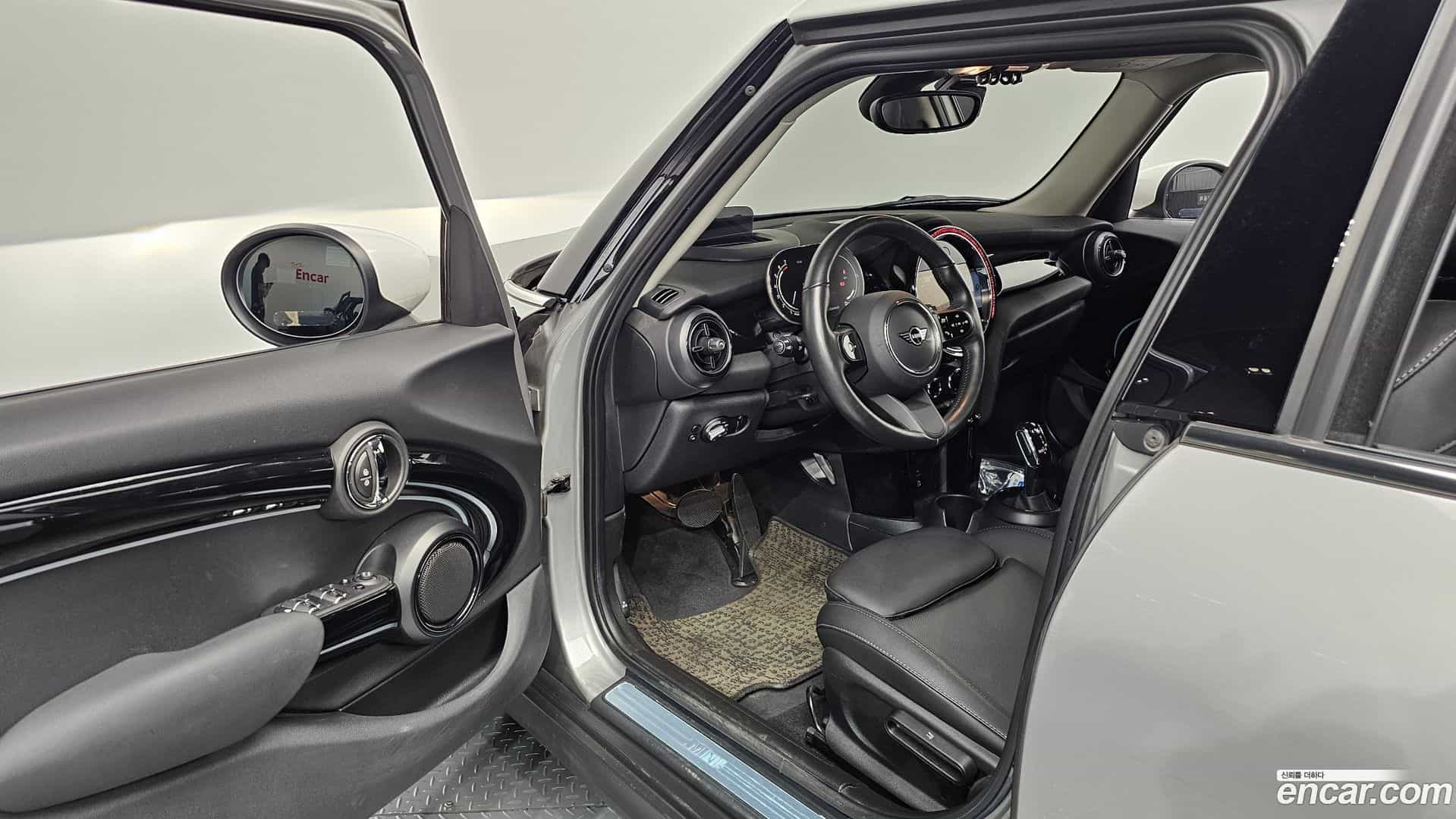 Cooper Mini 2023.11-INNER-010