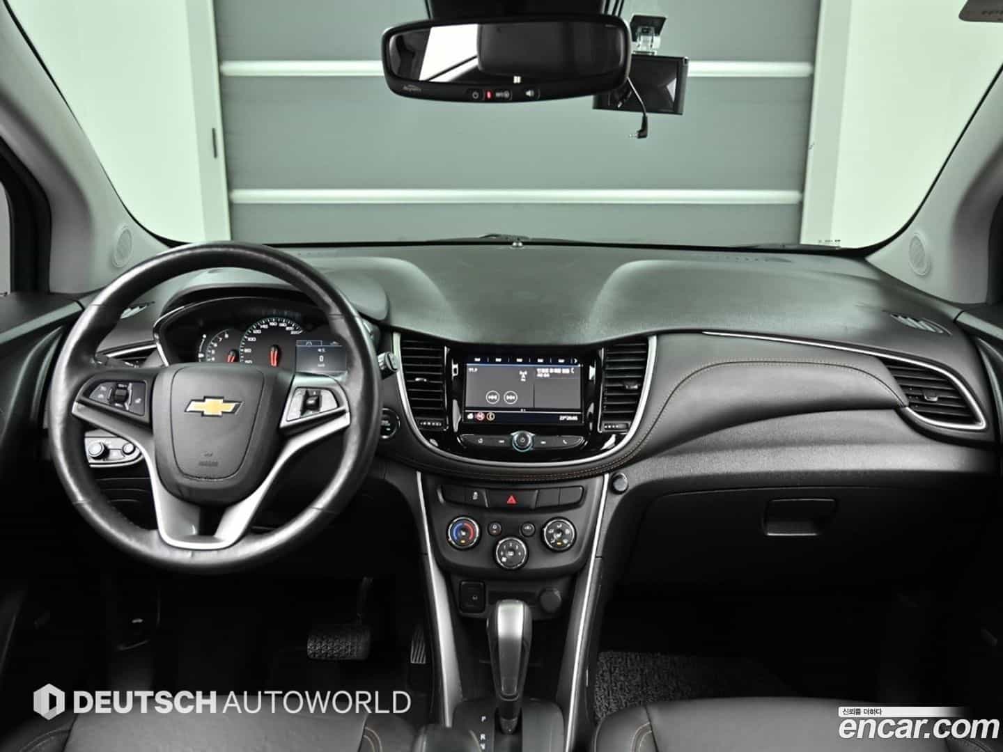 Trax Chevrolet 2022.9-INNER-007