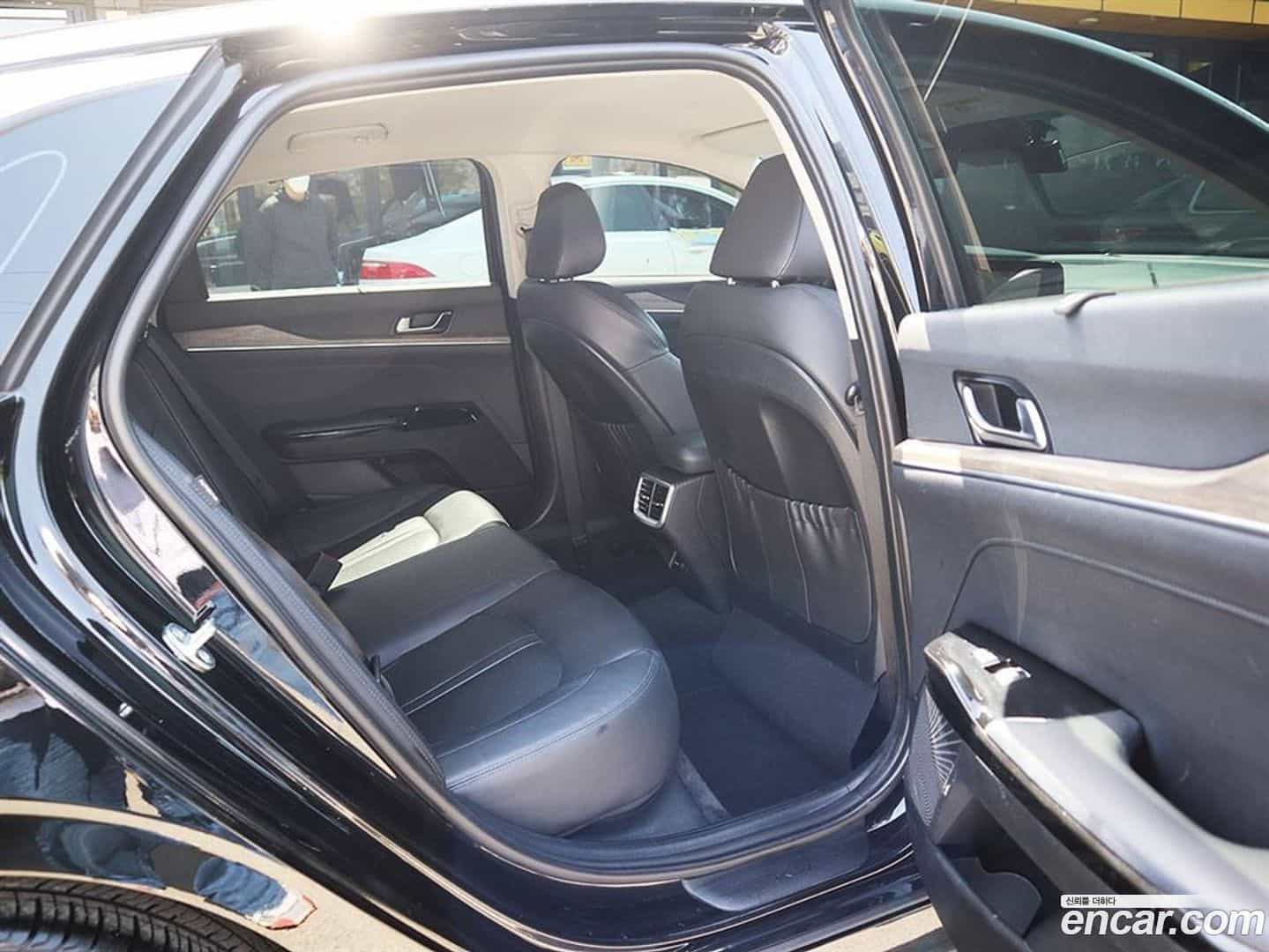 K5 Kia 2023.4-OPTION-018