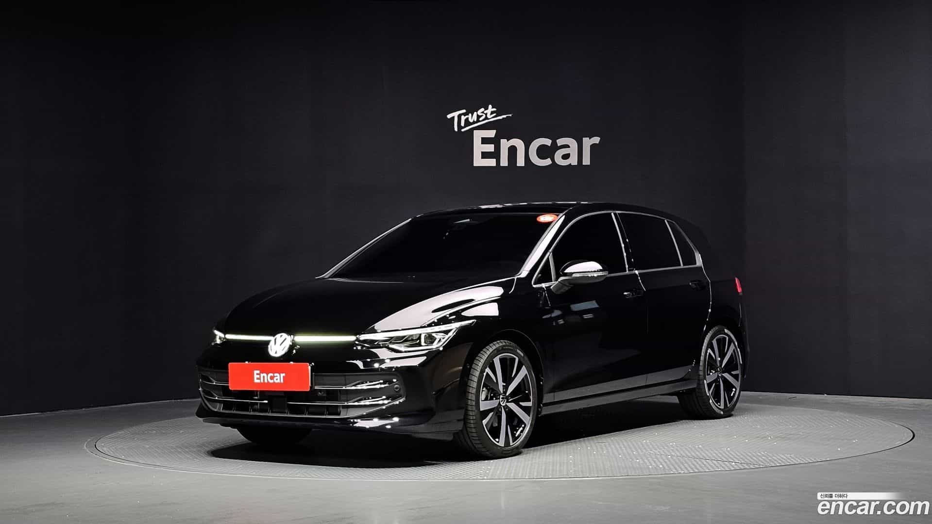 Golf Volkswagen 2026.5-OUTER-001