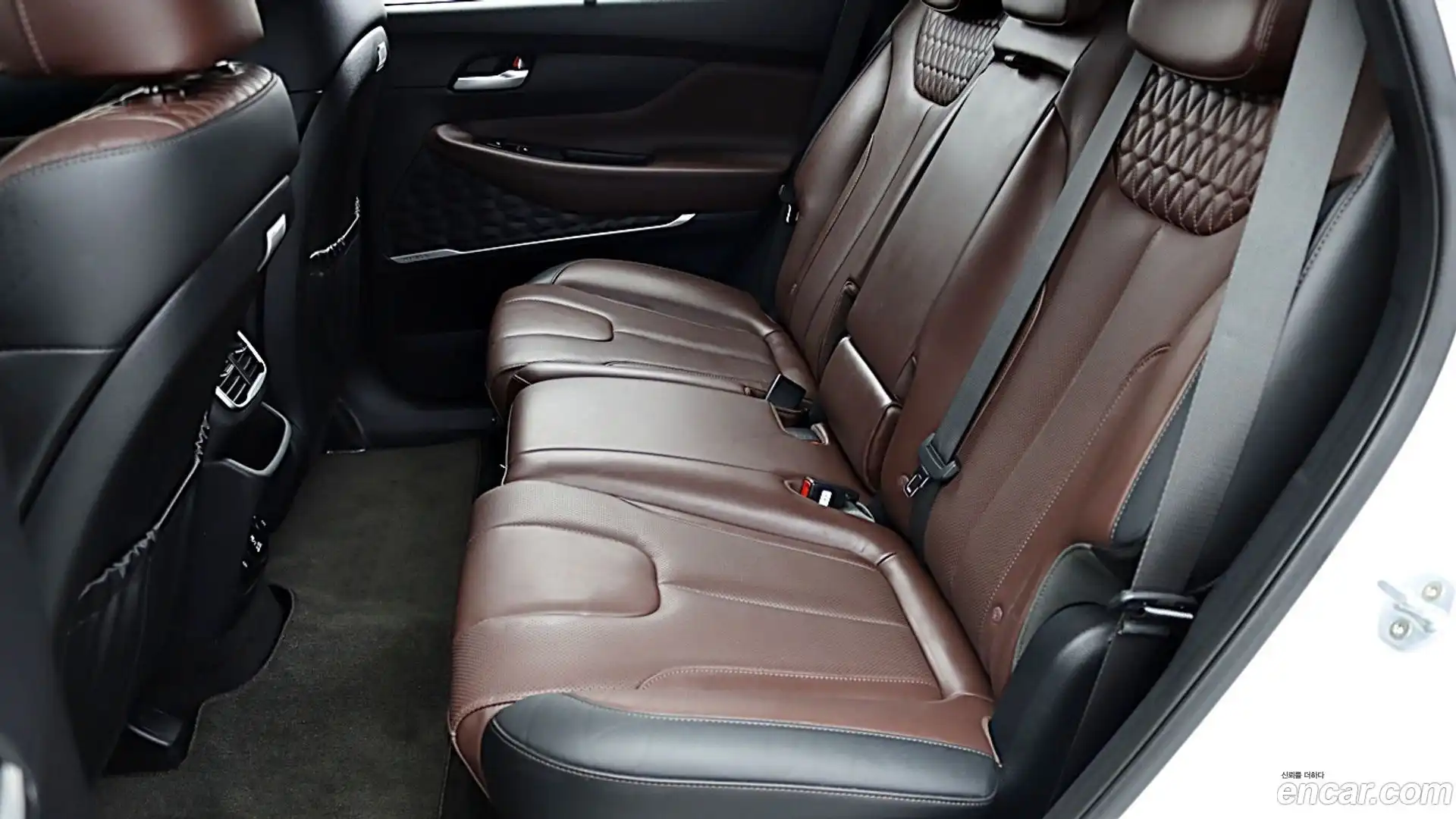Santafe Hyundai 2018.9-INNER-009