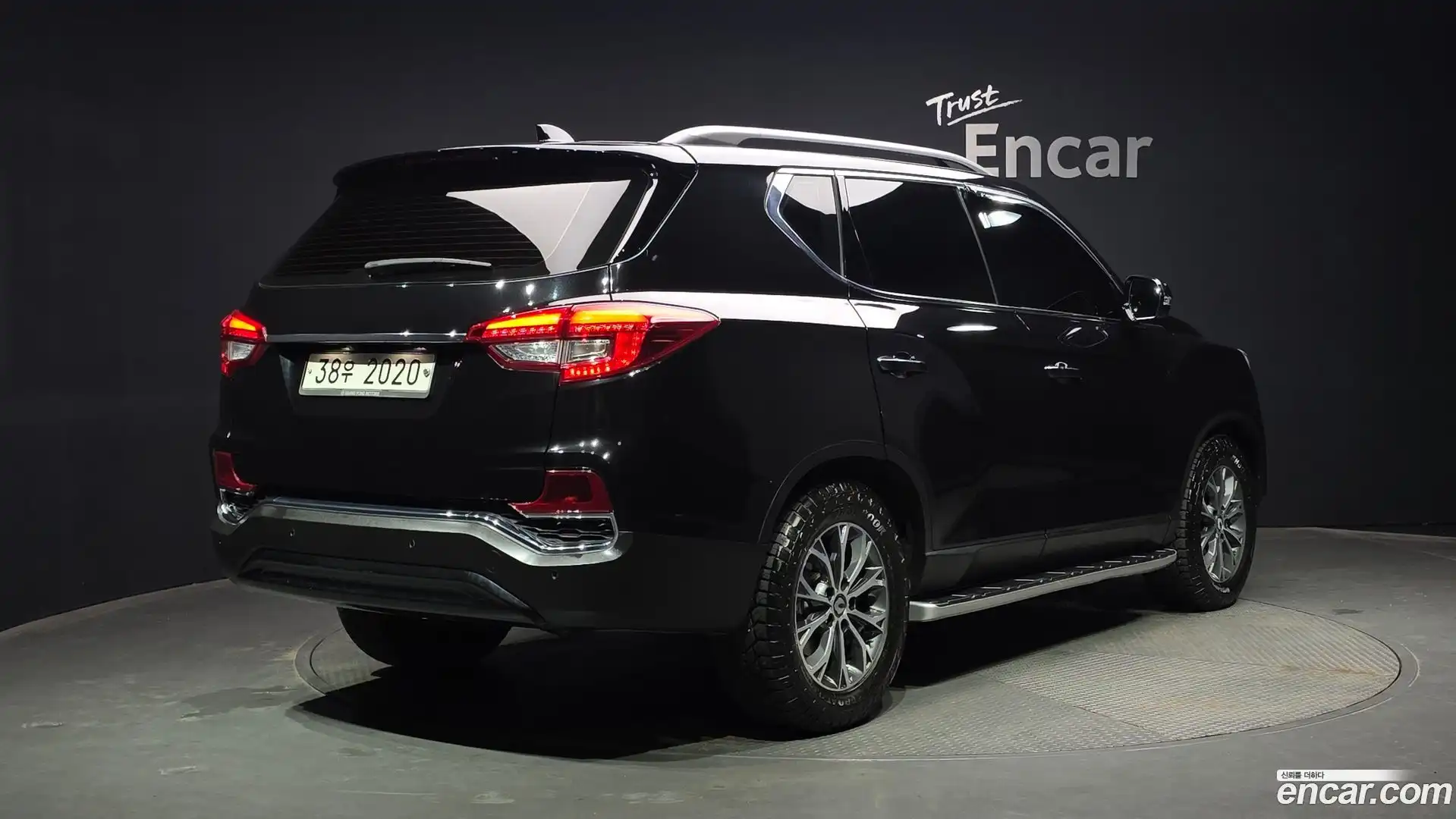 Rexton KG Mobility 2019.1-OUTER-002