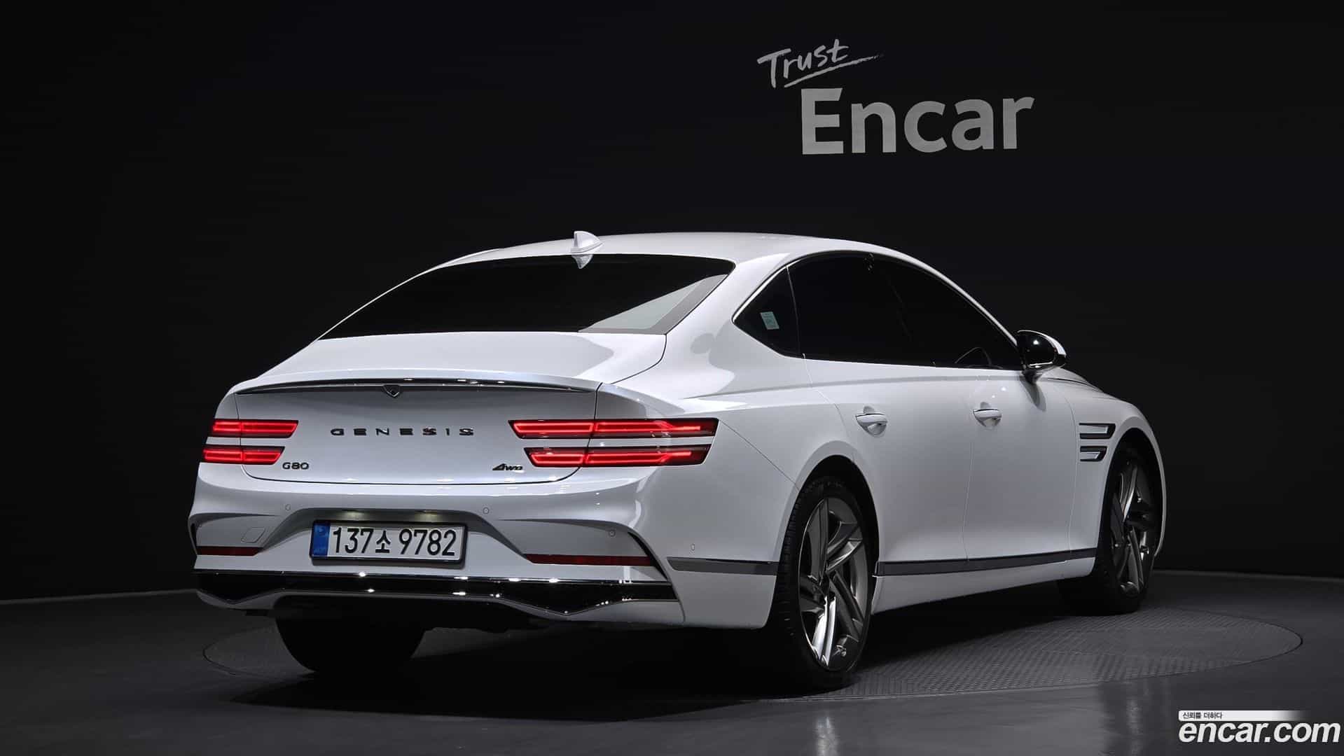 G80 Genesis 2025.6-OUTER-002