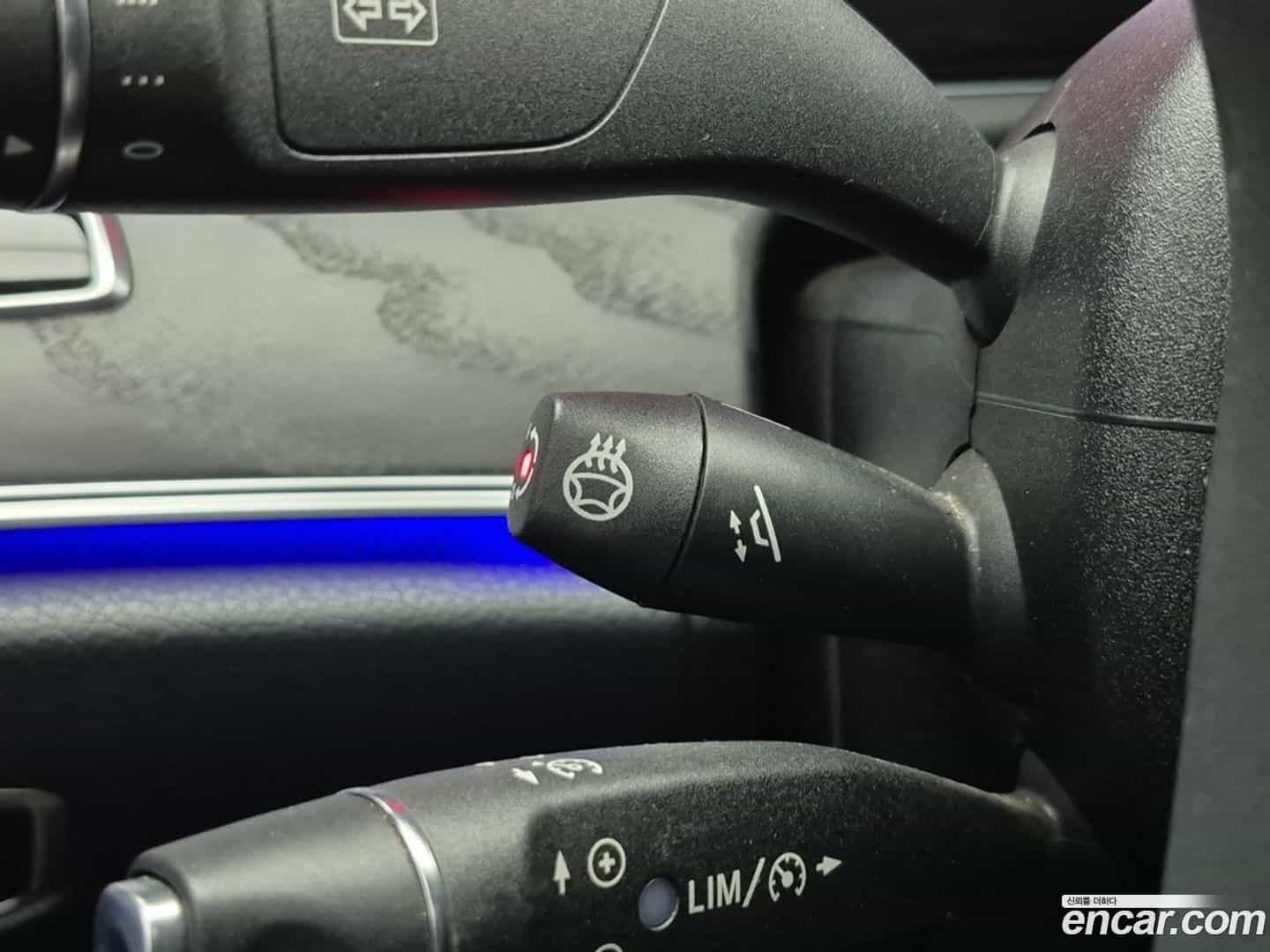 E-Class Mercedes-Benz 2018.6-OPTION-022