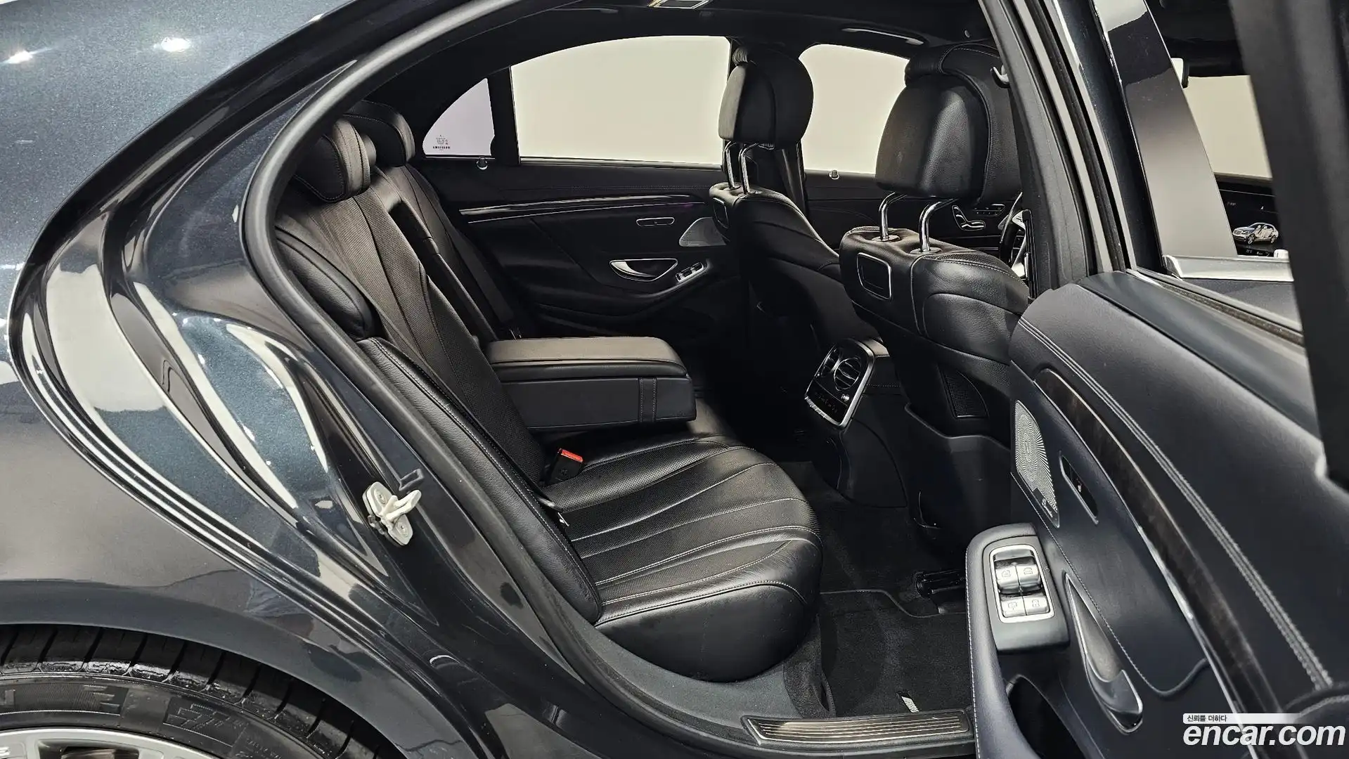 S-Class Mercedes-Benz 2017.10-OPTION-015