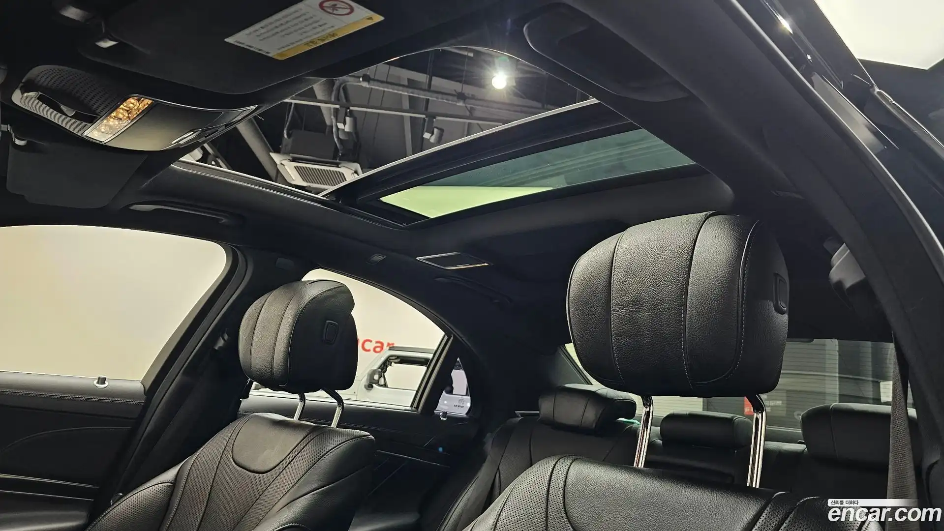 S-Class Mercedes-Benz 2017.10-OPTION-020