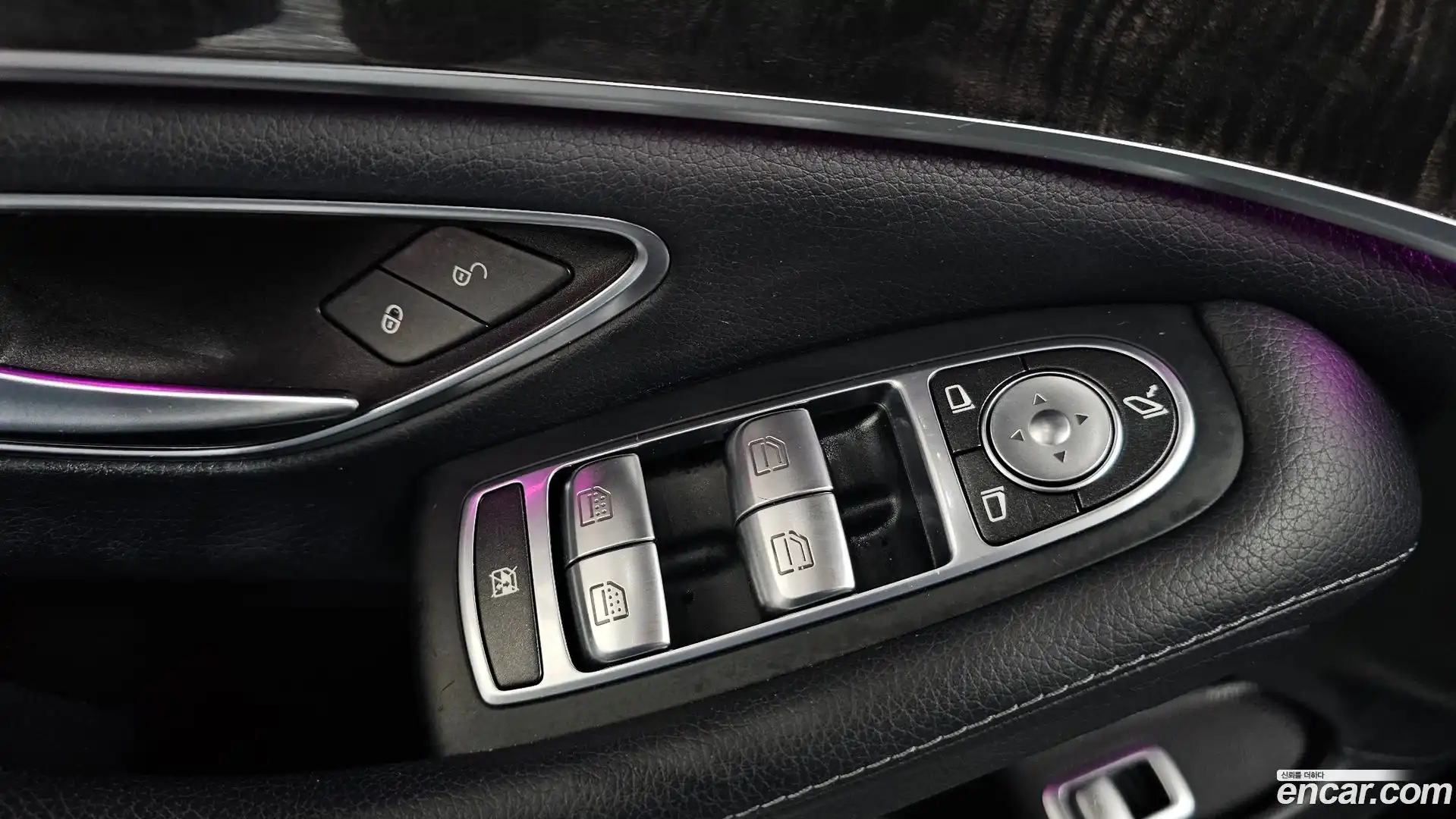 S-Class Mercedes-Benz 2017.10-OPTION-048