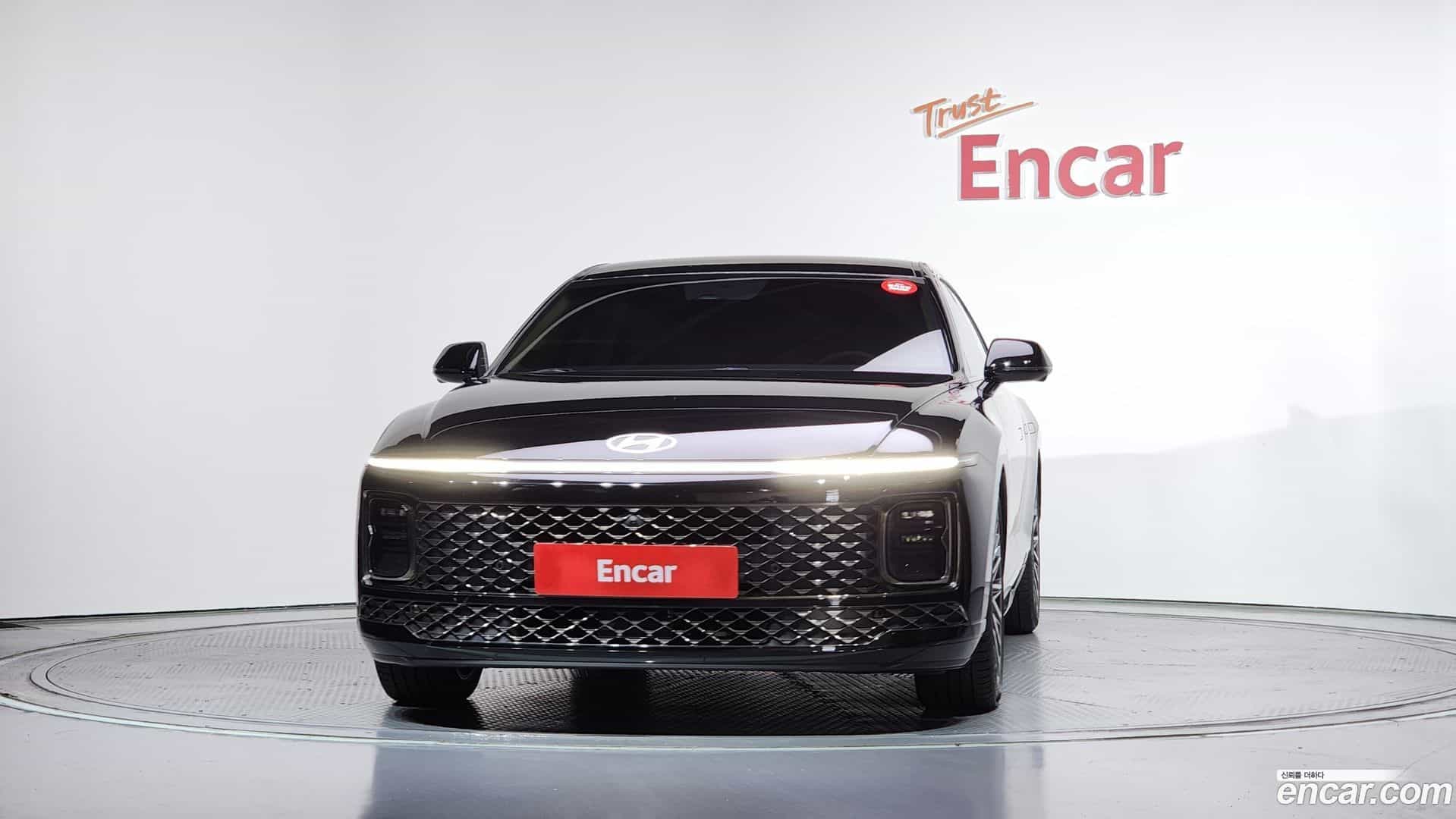 Grandeur Hyundai 2023.2-OUTER-003