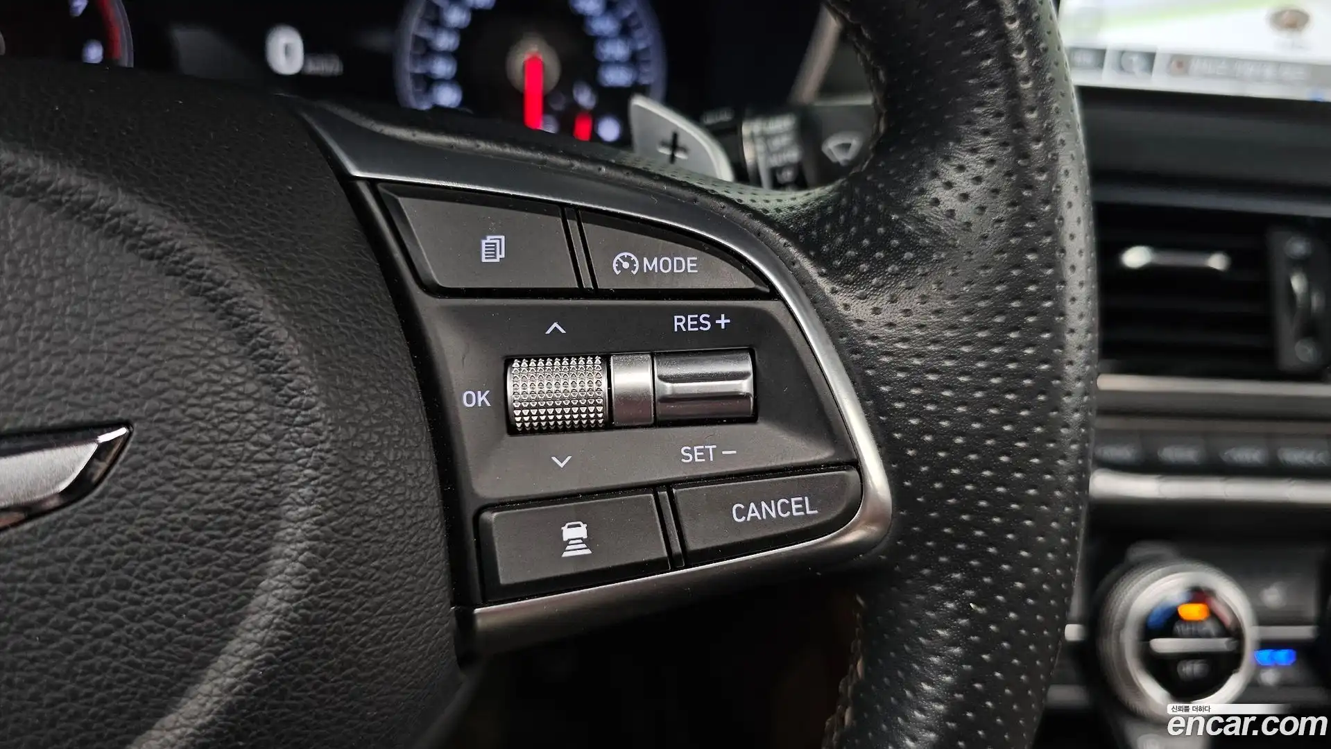 G70 Genesis 2018.1-OPTION-022