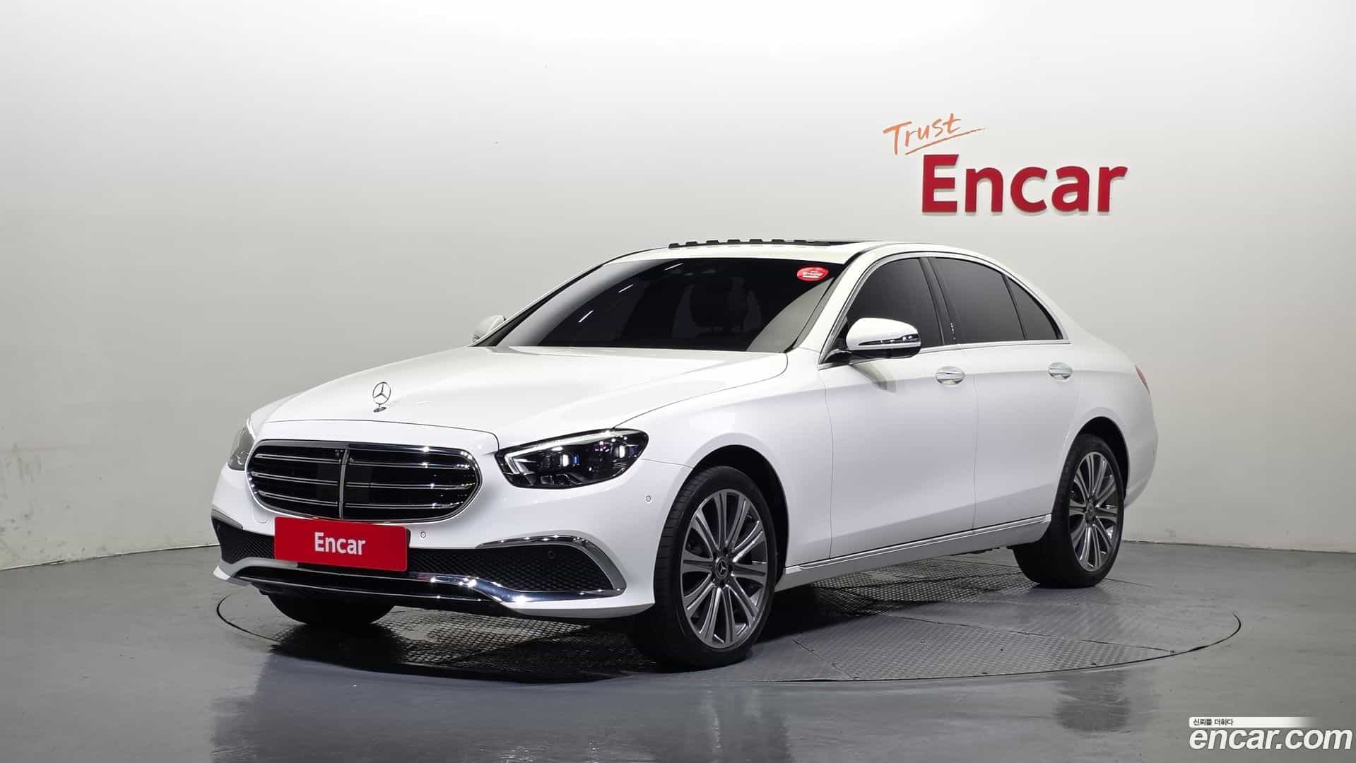 E-Class Mercedes-Benz 2023.3-OUTER-001