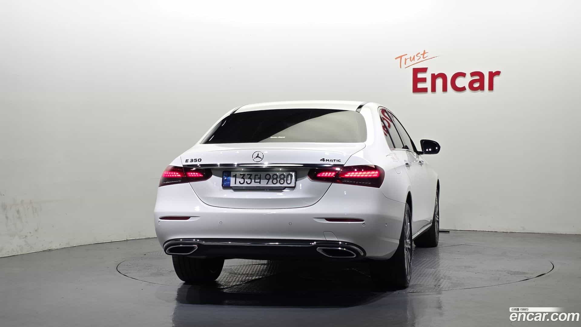 E-Class Mercedes-Benz 2023.3-OUTER-004