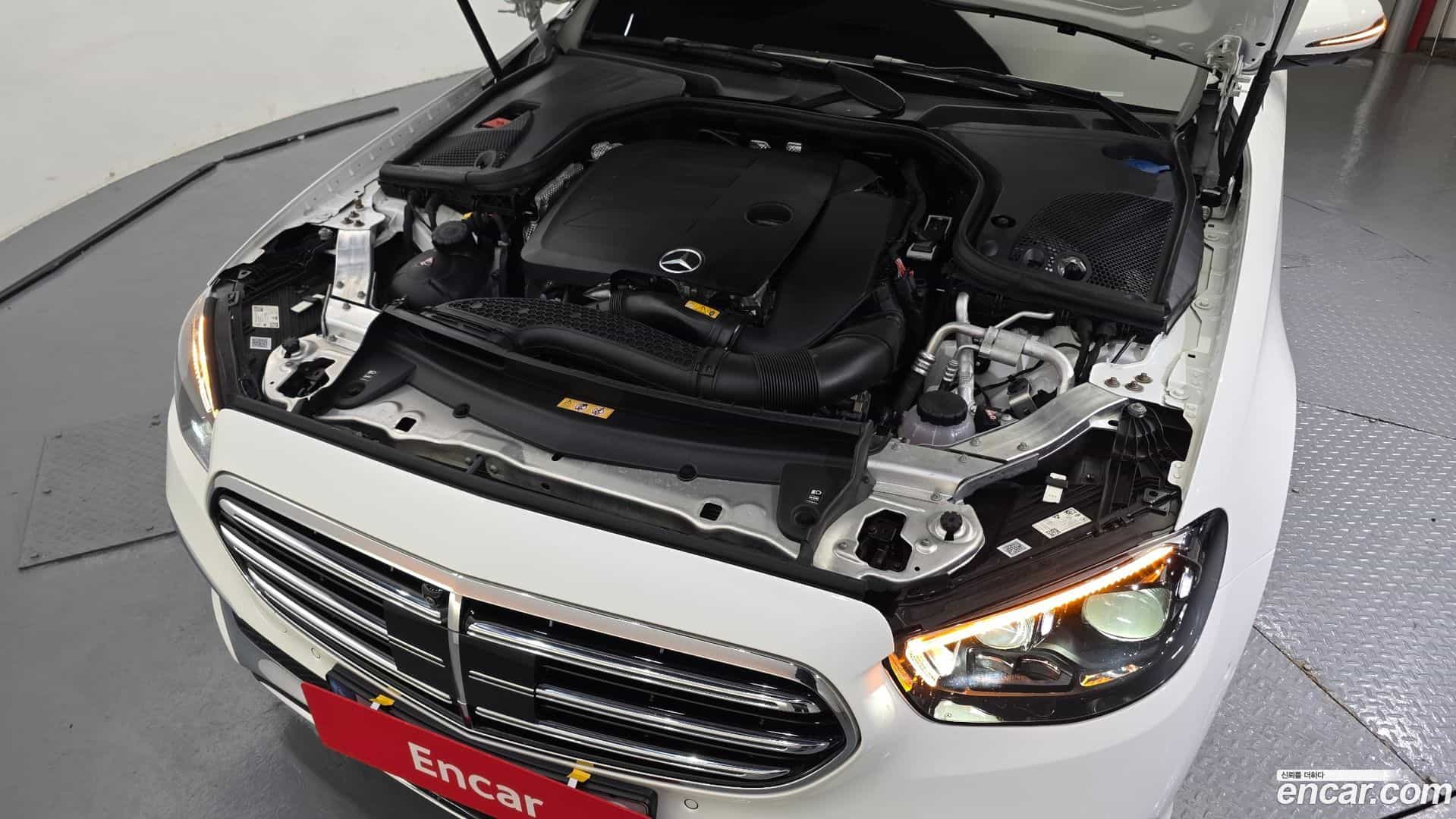 E-Class Mercedes-Benz 2023.3-OUTER-006
